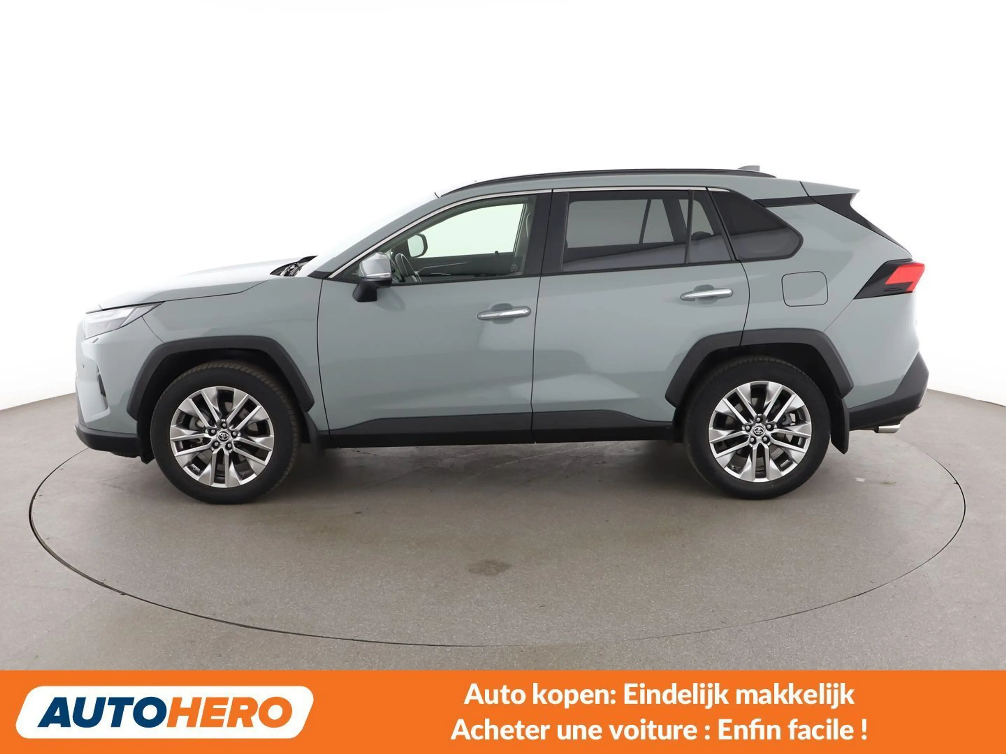 Toyota RAV 4 2.5 Hybrid 4x4 Luxury — photo 3