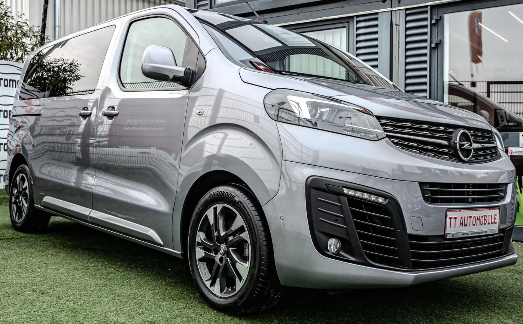 Opel Zafira Life 2.0 Edition M AHK|180°KAMERA|HUD Grau - 2