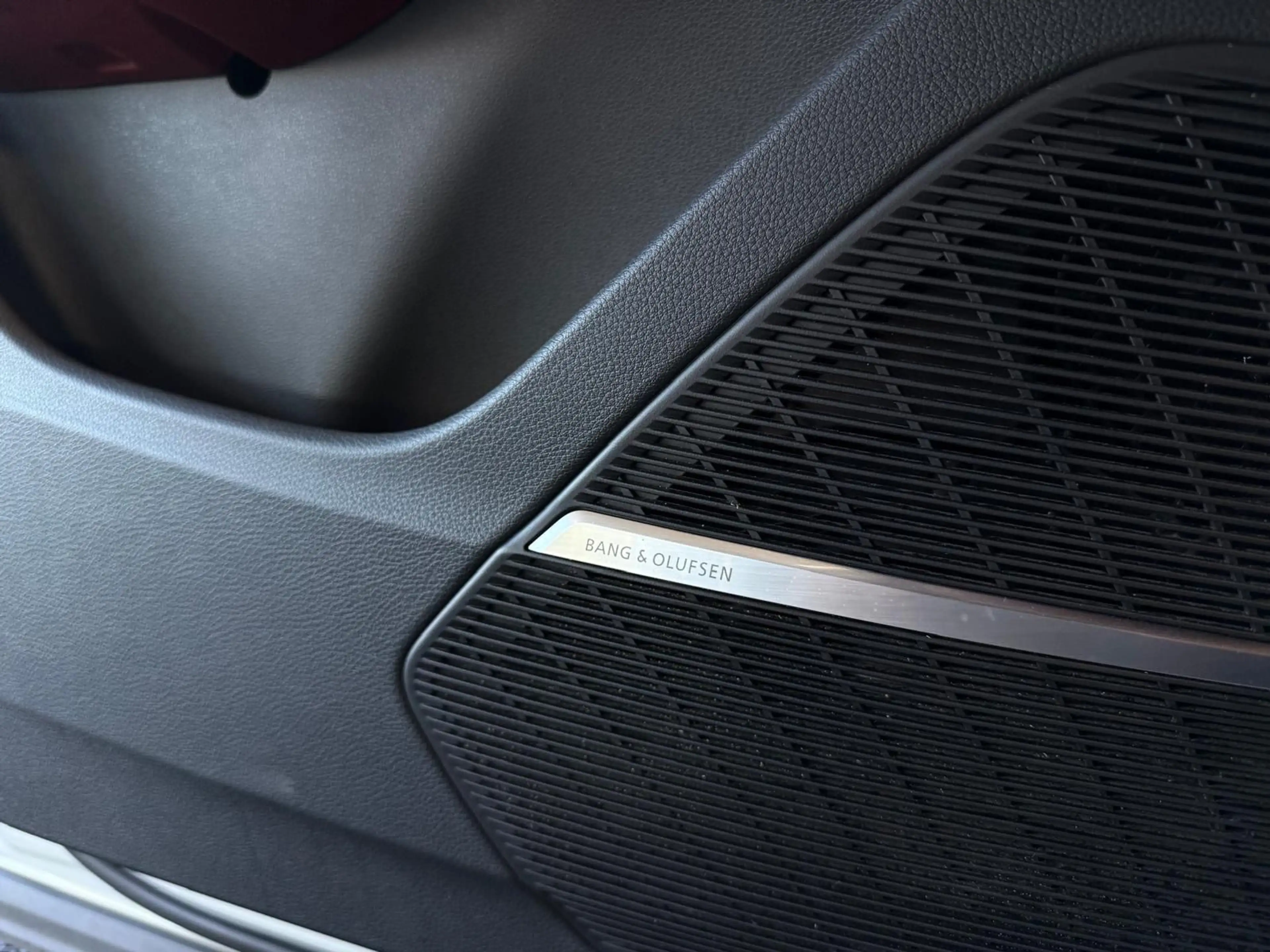 Audi SQ7 TFSI QUATTRO/ACC/360°/HUD/AHK/7-SITZER — photo 9