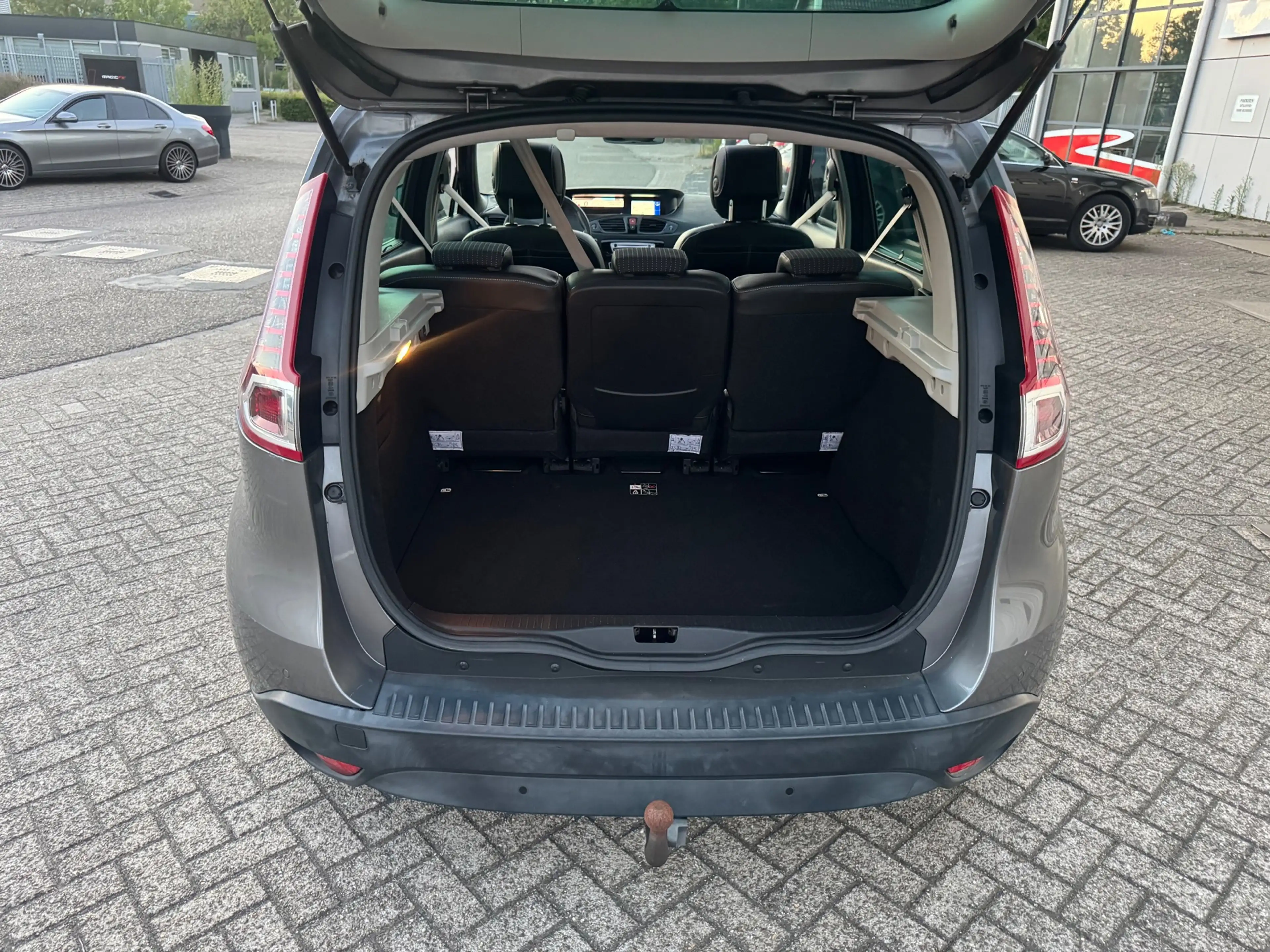 Renault Scenic 1.4 TCe Bose Camera,Panodak,Trkhaak — photo 12