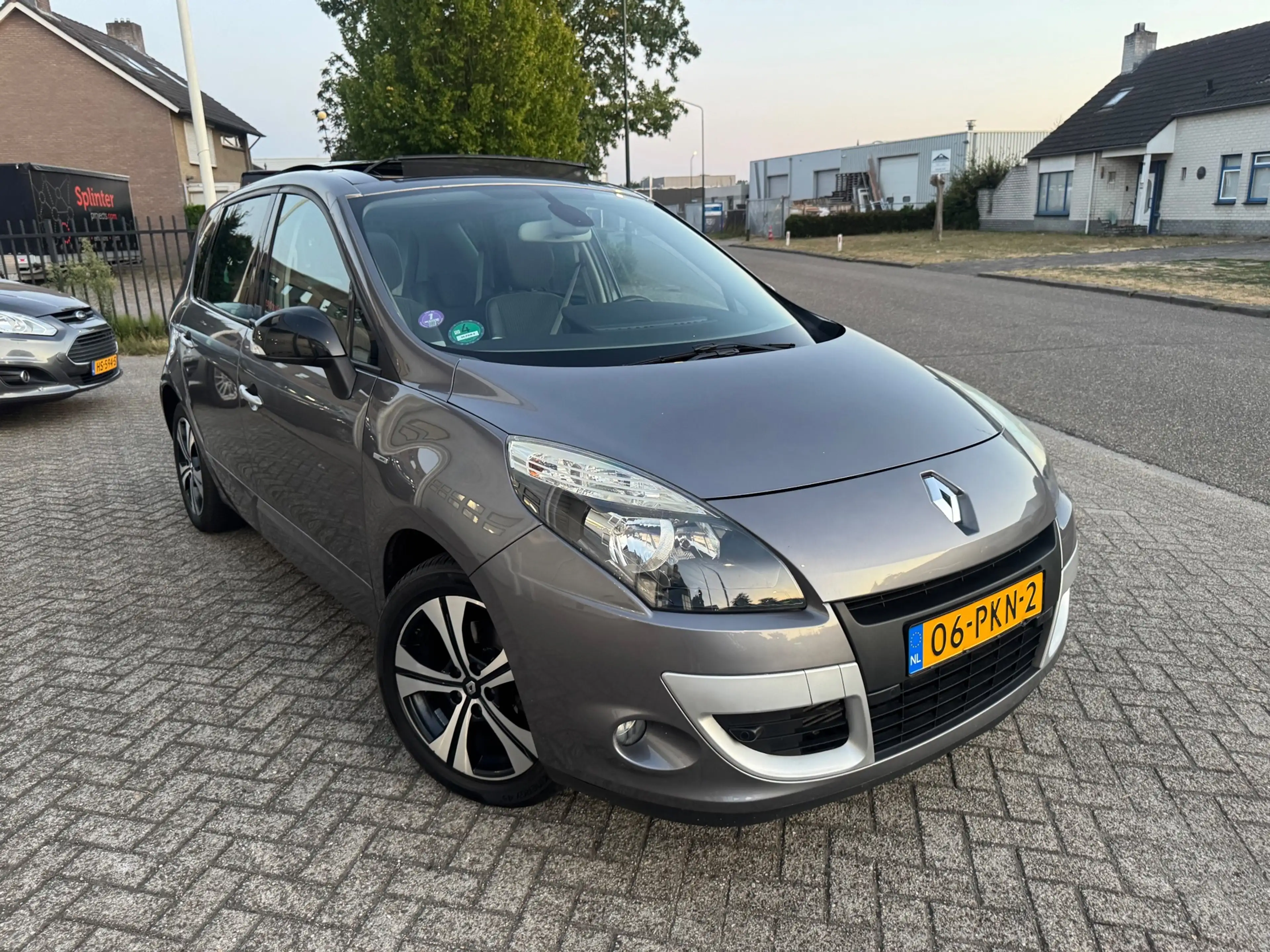 Renault Scenic 1.4 TCe Bose Camera,Panodak,Trkhaak — photo 2