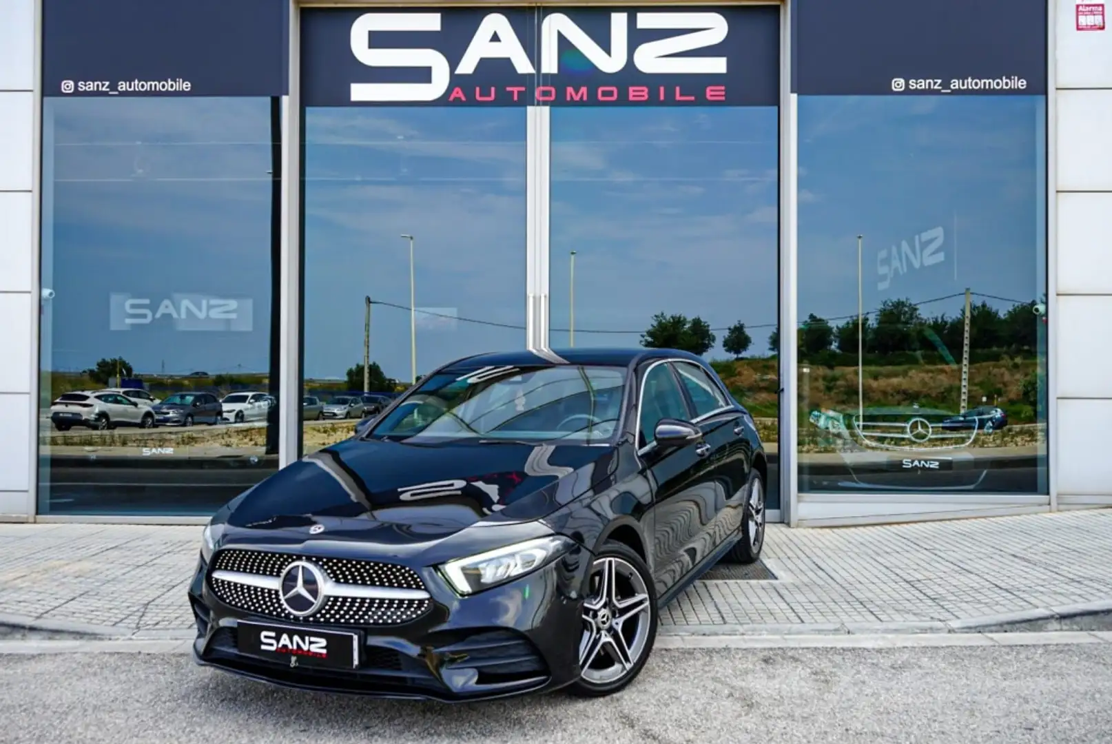 Mercedes-Benz A 250 250e 8G-DCT Negro - 2