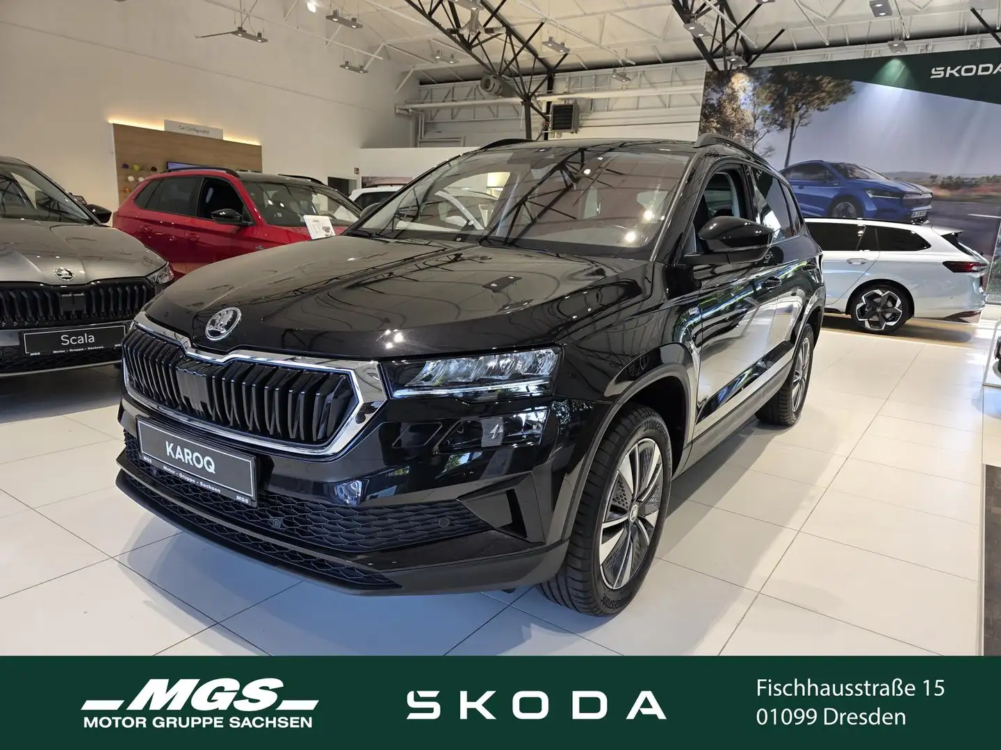 Skoda Karoq 1.5 TSI Tour DSG Schwarz - 1