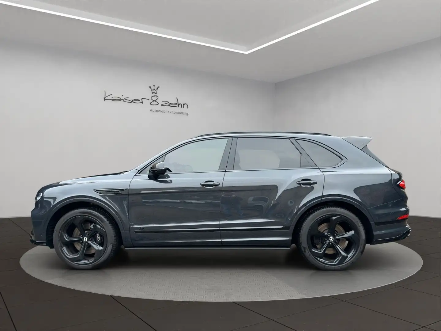 Bentley Bentayga V8 S *Carbon* *AHK* Grigio - 2
