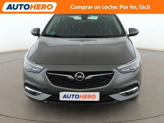 Opel Insignia view 9