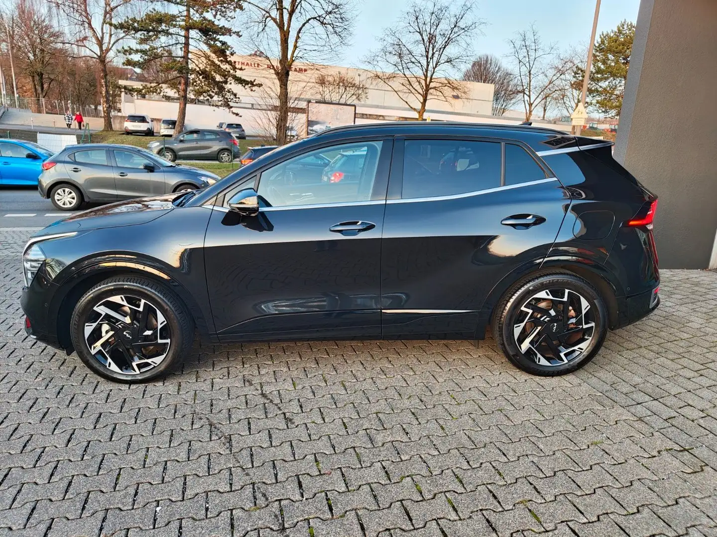 Kia Sportage GT-Line Plug-in Hybrid, 1.H, SH, 360° Schwarz - 2
