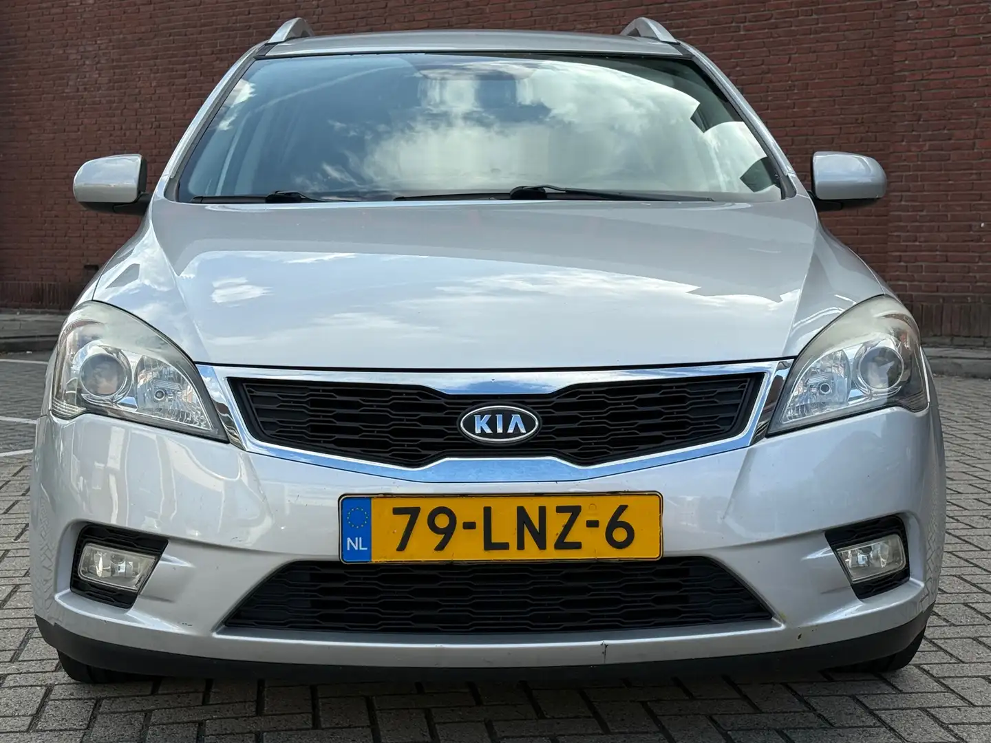 Kia Ceed / cee'd Sporty Wagon 2.0 CVVT X-ecutive|AIRCO|TREKHAAK|INR Grijs - 2