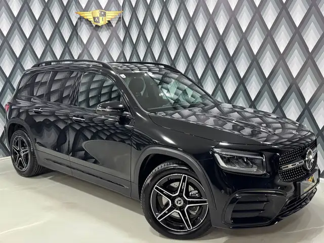 Mercedes-Benz GLB 180 Aut. // AMG LINE // FACELIFT // AHK // 1.BESITZ //