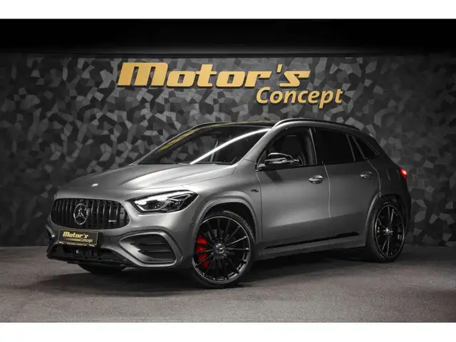 Mercedes-Benz GLA 35 AMG 4 MATIC