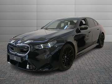 4.4 727cv auto
