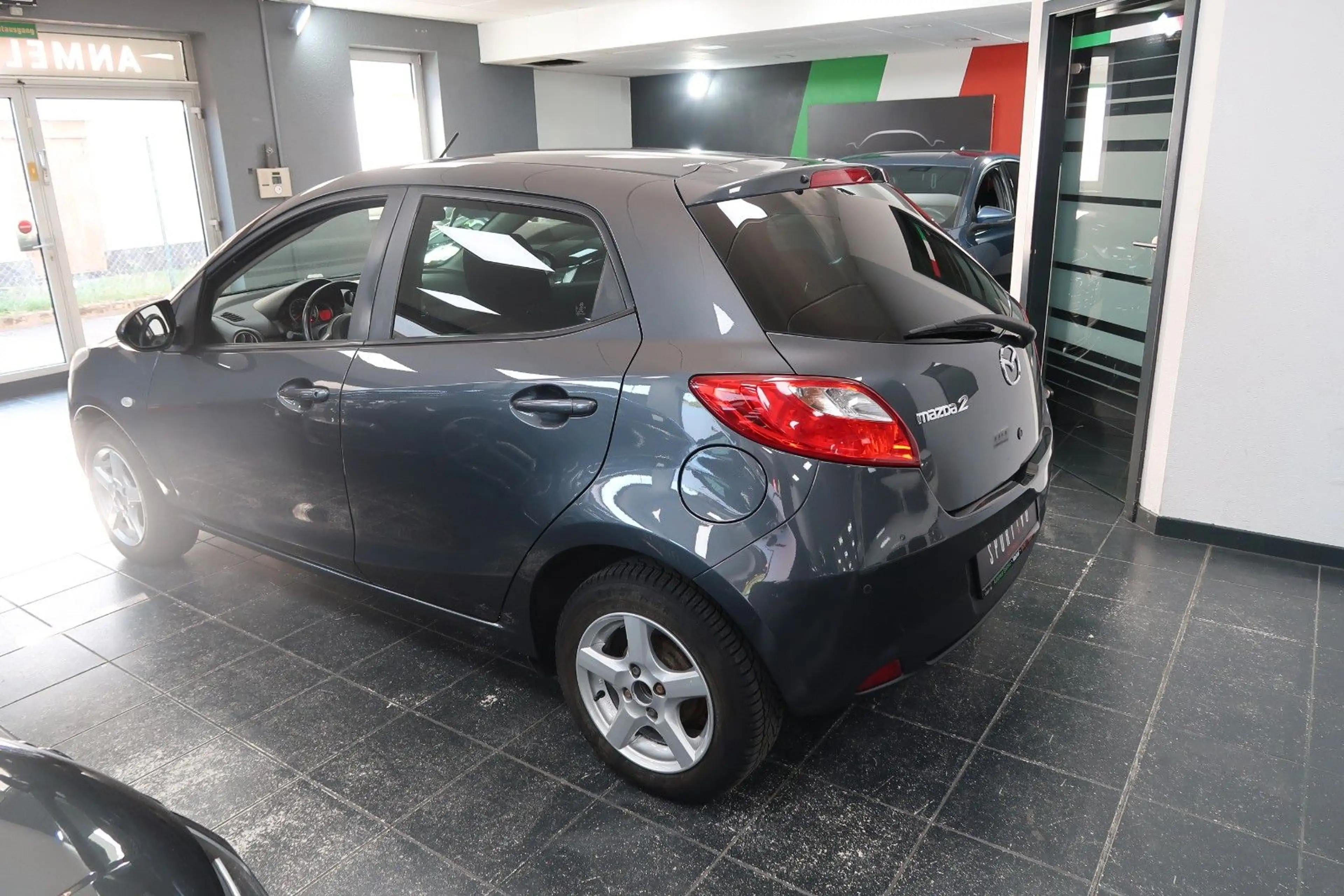 Mazda 2 Lim. 1.3 Kenko*Klima*Shz*Tüv*Service Neu*Top — photo 7