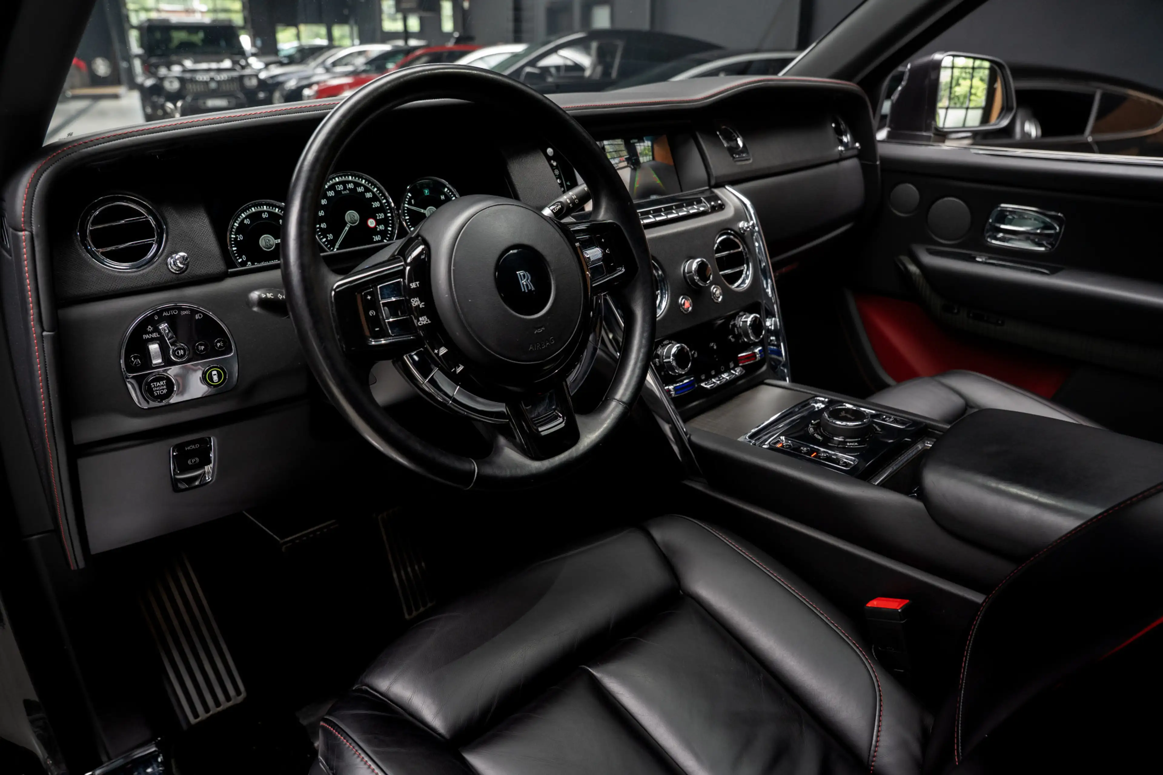 Rolls-Royce Cullinan 6.75 V12 Panodak Leer Navi 360° ACC PDC Massage Me — photo 30