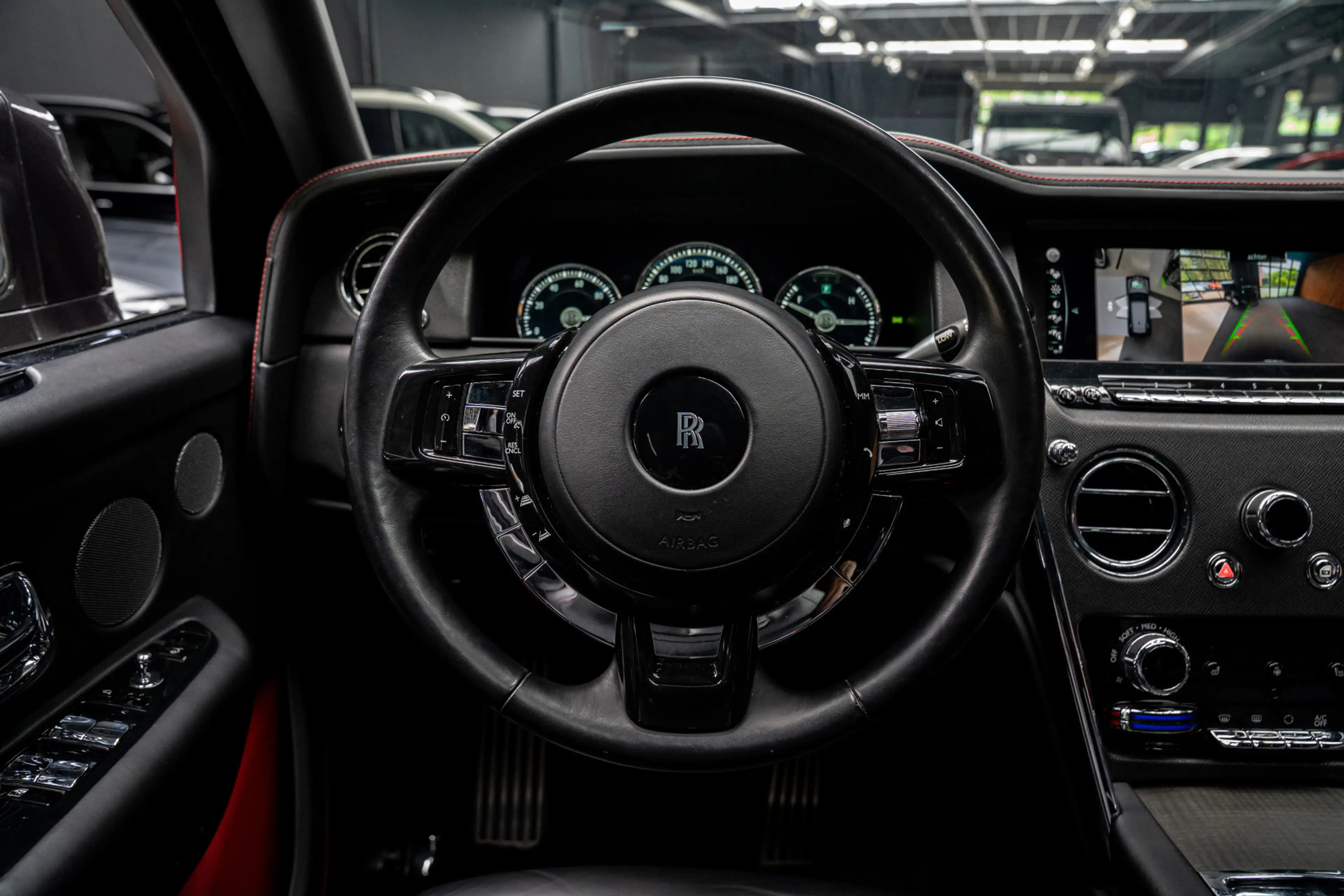Rolls-Royce Cullinan 6.75 V12 Panodak Leer Navi 360° ACC PDC Massage Me — photo 28