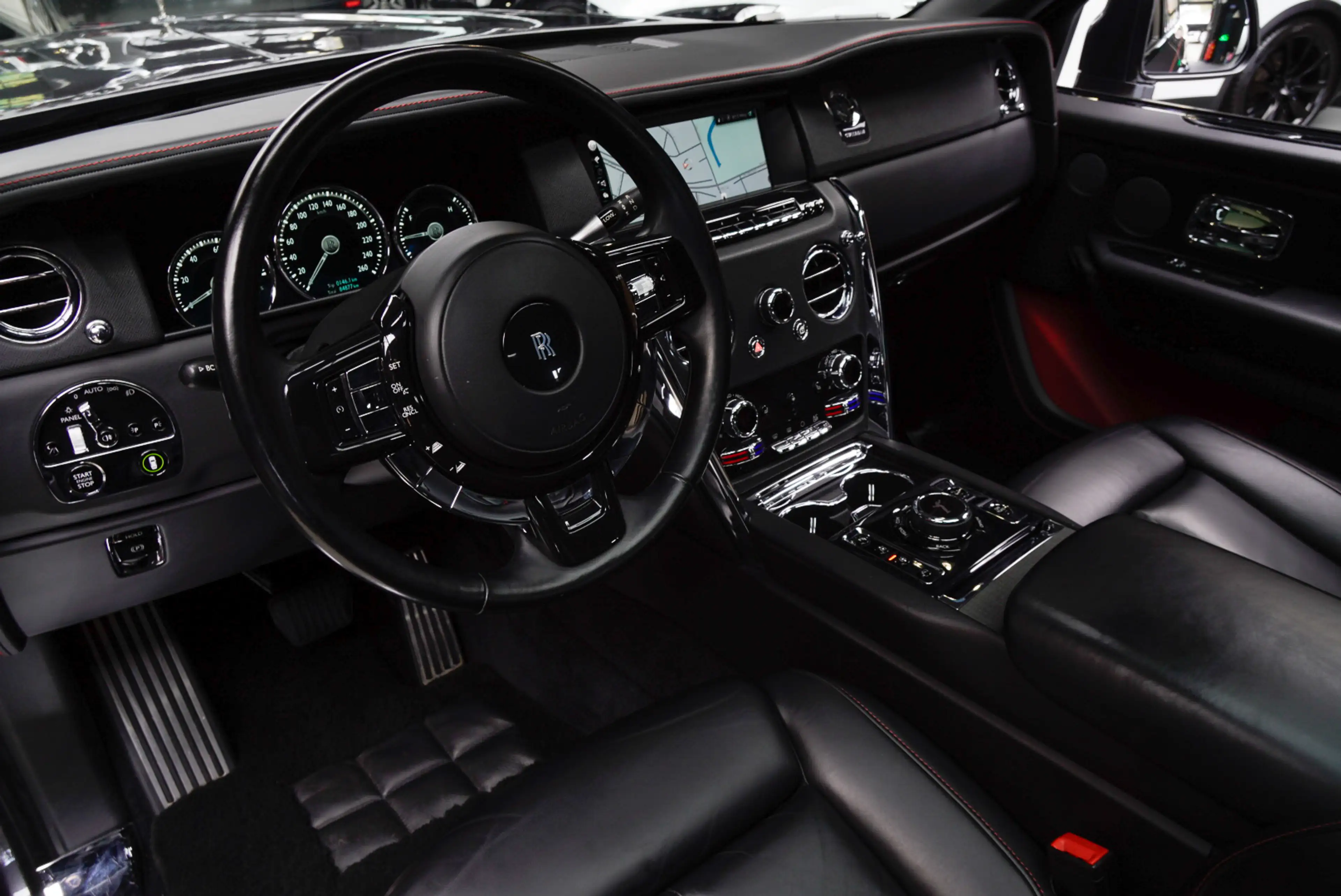 Rolls-Royce Cullinan 6.75 V12 Panodak Leer Navi 360° ACC PDC Massage Me — photo 12