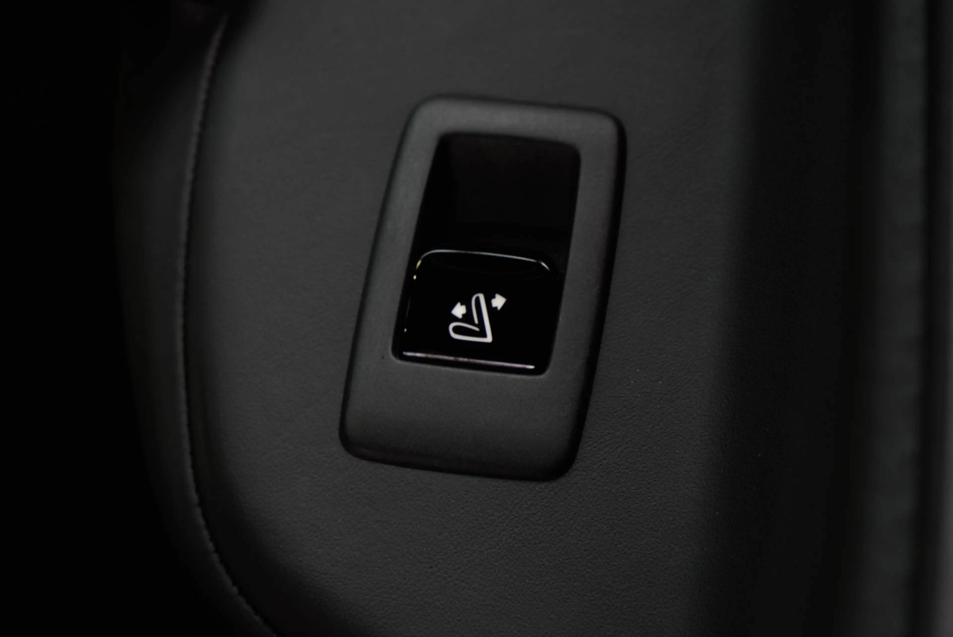 Rolls-Royce Cullinan 6.75 V12 Panodak Leer Navi 360° ACC PDC Massage Me — photo 48