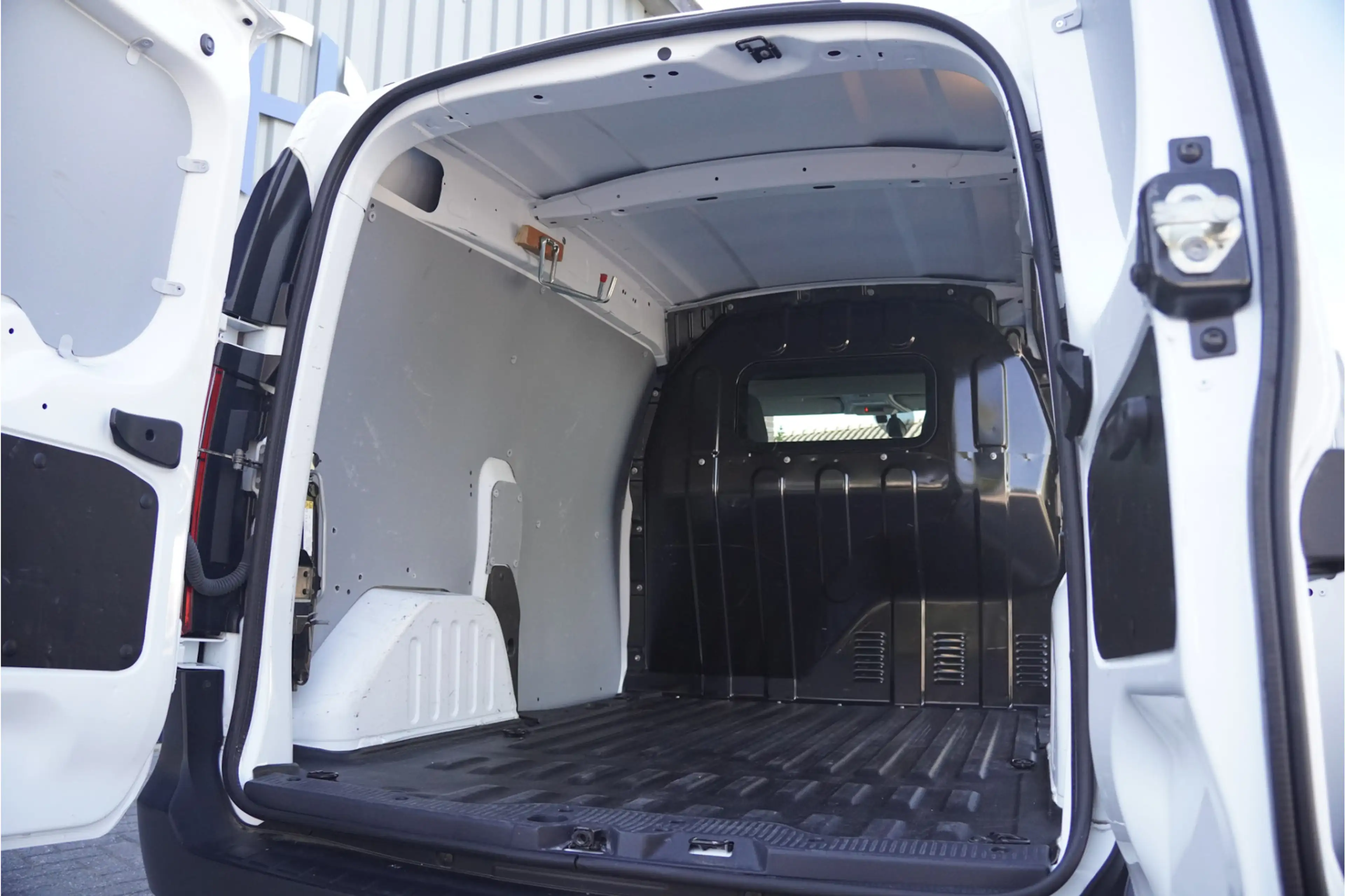 Renault Express 1.3 TCe, AIRCO, BTW-BPM-VRIJ, CRUISE CONTROL — photo 16