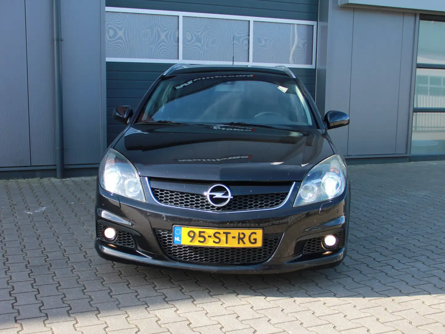 Opel Vectra 2.8 V6 OPC Zwart - 2