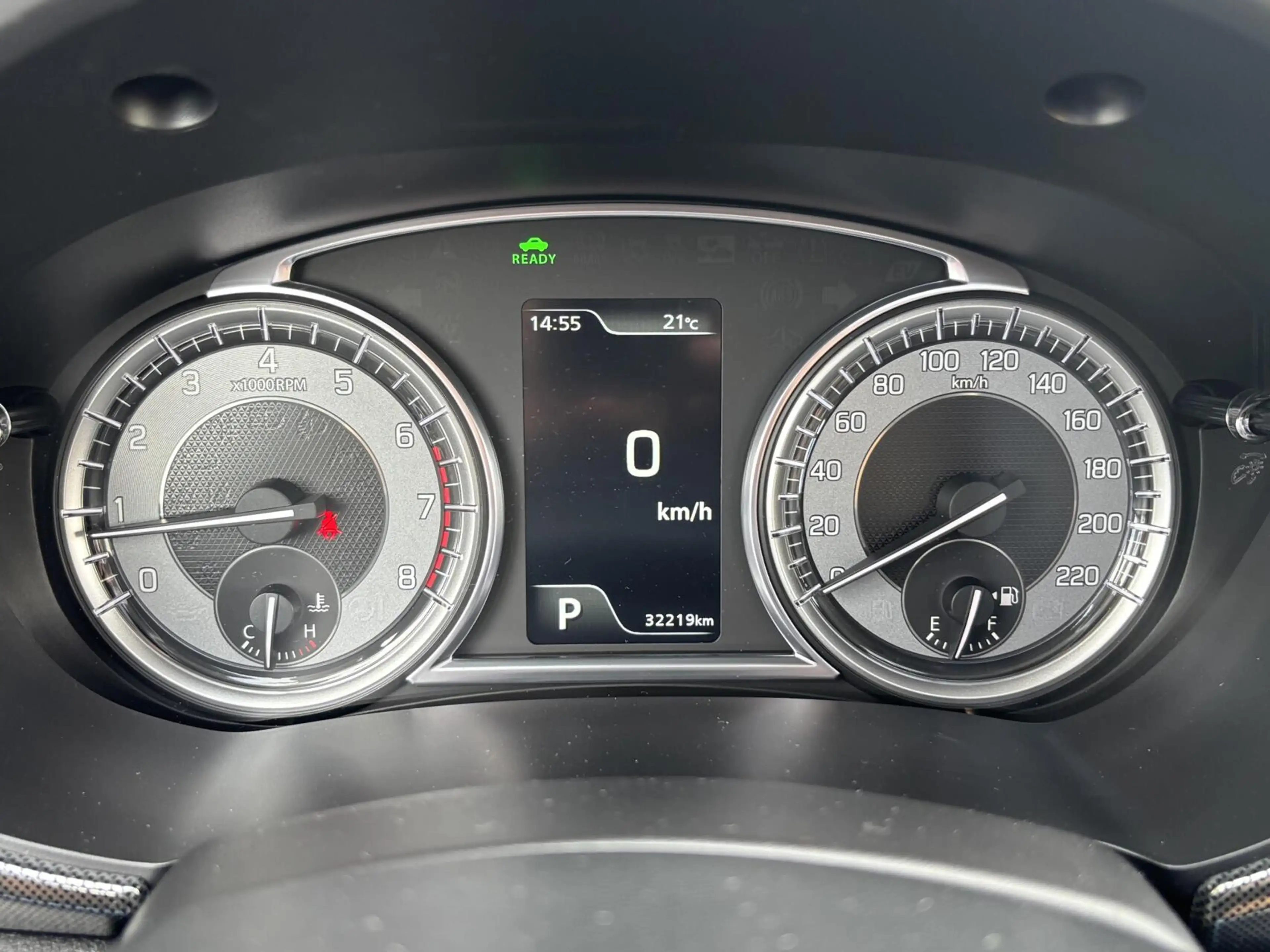Suzuki Vitara 1.5 Hybrid Style Automaat | Schuifdak | Parkeersen — photo 24