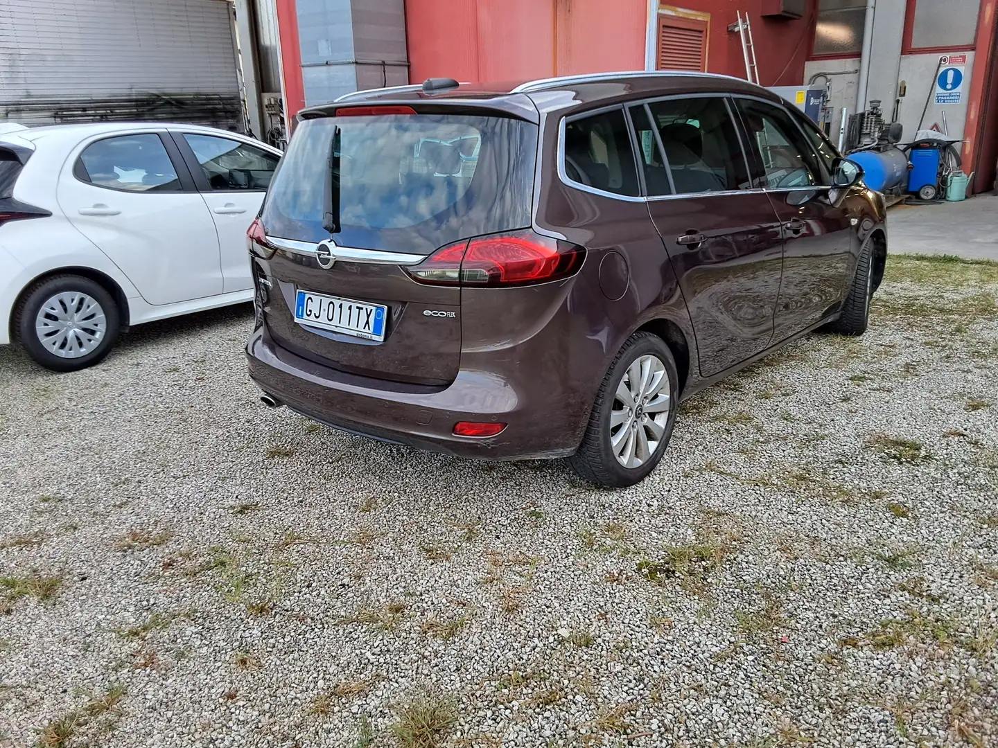 Opel Zafira Zafira 2.0 cdti Advance s Marrone - 2