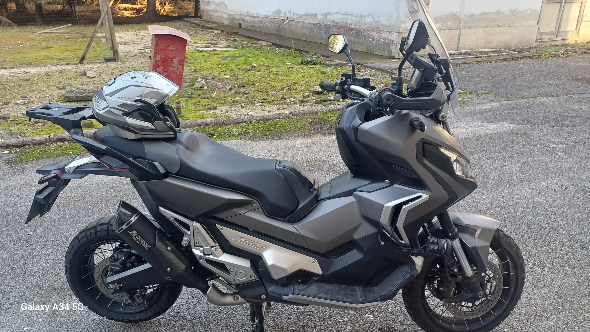 Honda X-ADV Gris - 2