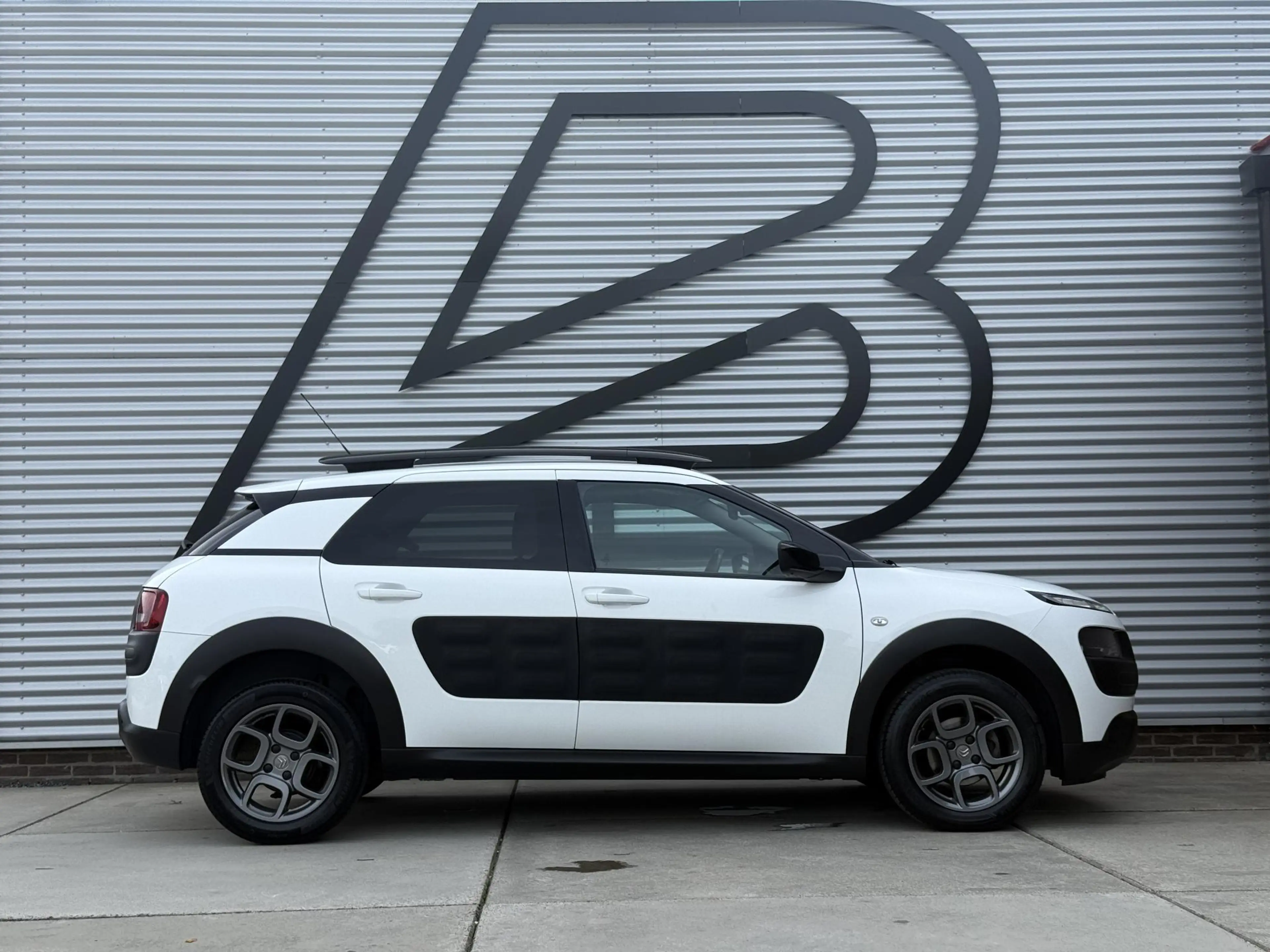 Citroen C4 Cactus 1.2 PureTech Shine 2e Eigenaar|Navi|Camera|Clima|C — photo 5