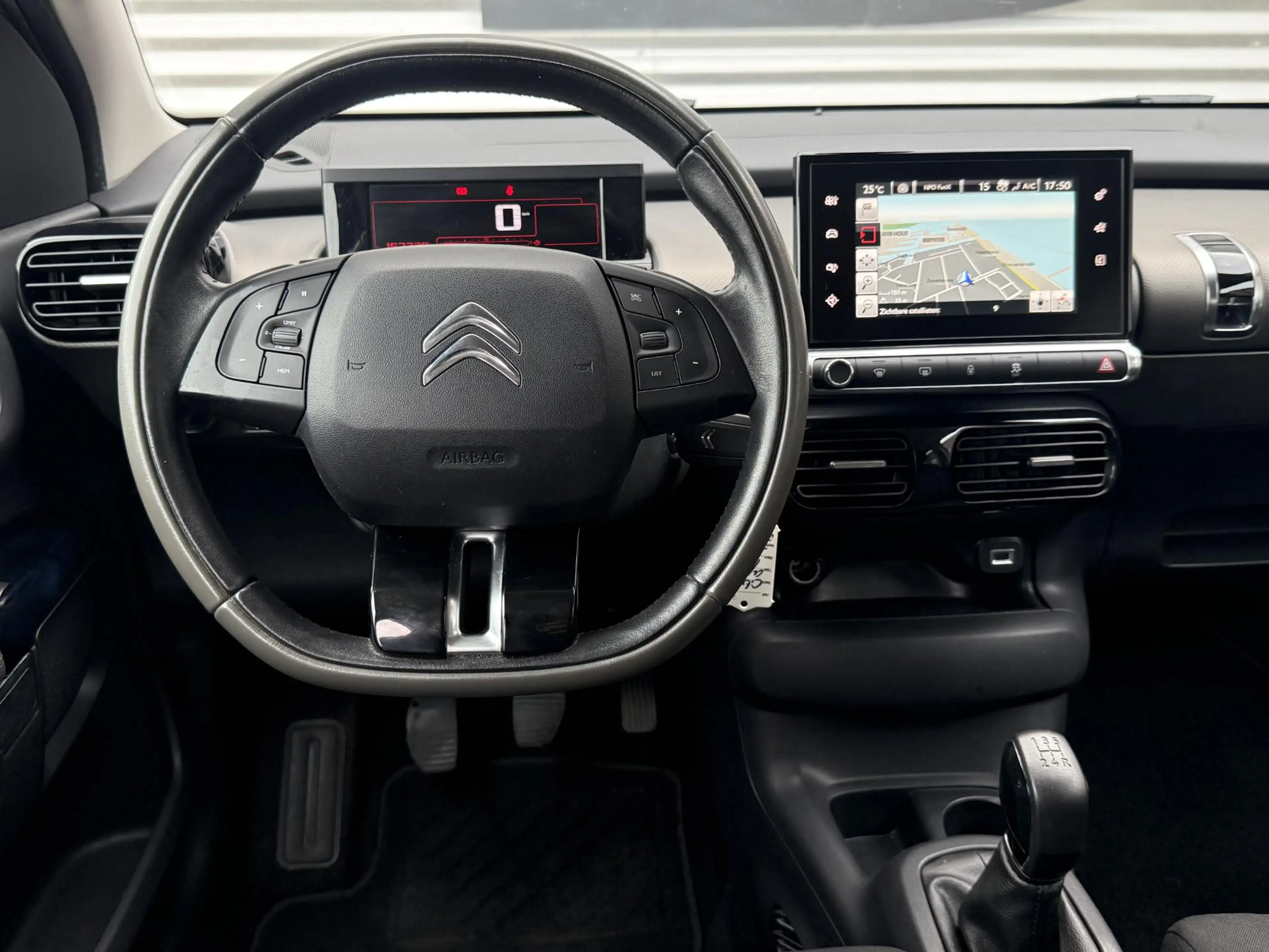 Citroen C4 Cactus 1.2 PureTech Shine 2e Eigenaar|Navi|Camera|Clima|C — photo 2