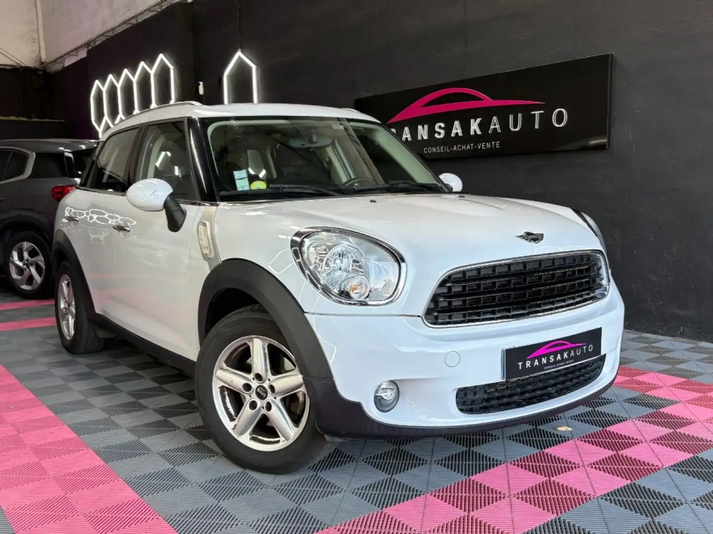 MINI Cooper Countryman R60 One Getaway 90 ch 1.6 D 1 ERE MAIN ~ Radar AR ~ Start/Stop Blanc - 1