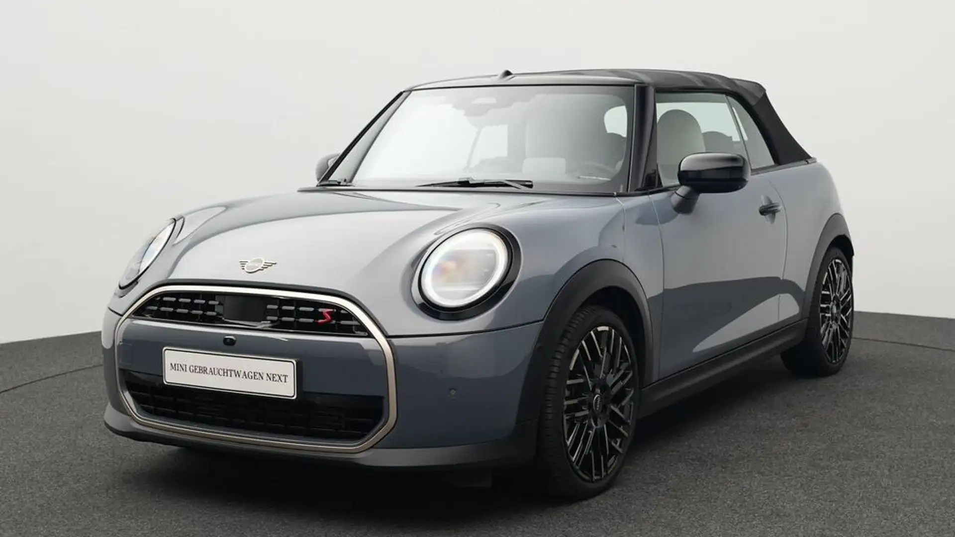 MINI Cooper S Cabrio Favoured Trim Grau - 1