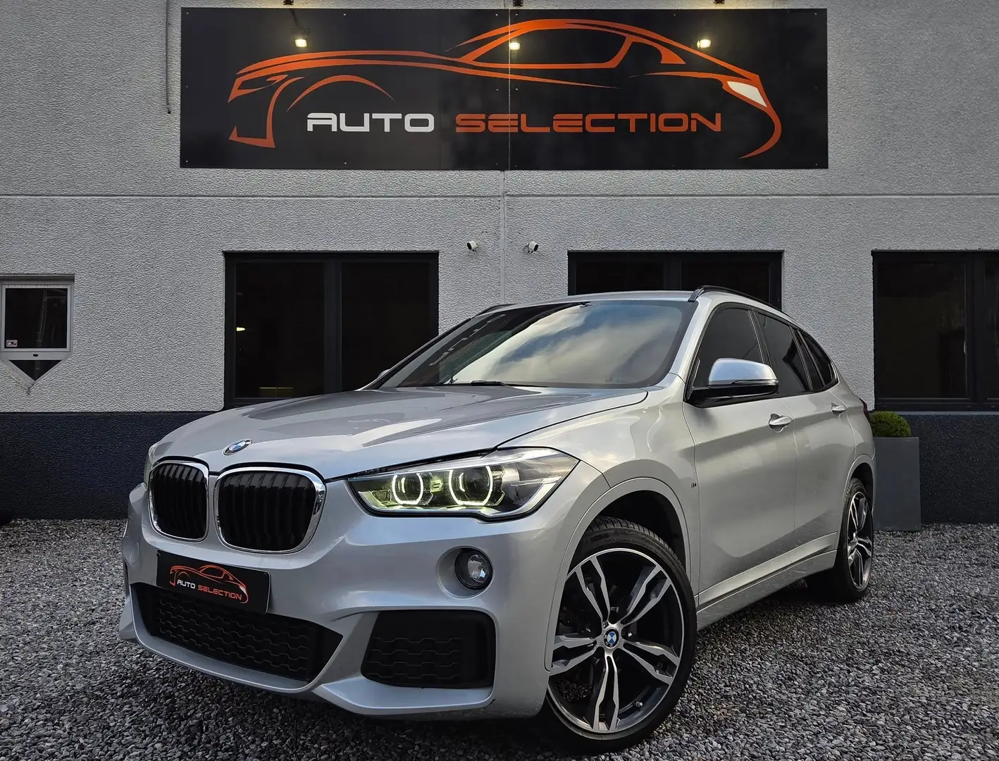 BMW X1 2.0 dA - PACK M - ALCANTARA - FULL LED Gris - 1