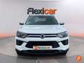 SsangYong Korando G15 Urban Plus 4x2 L.P. Blanco - thumbnail 2
