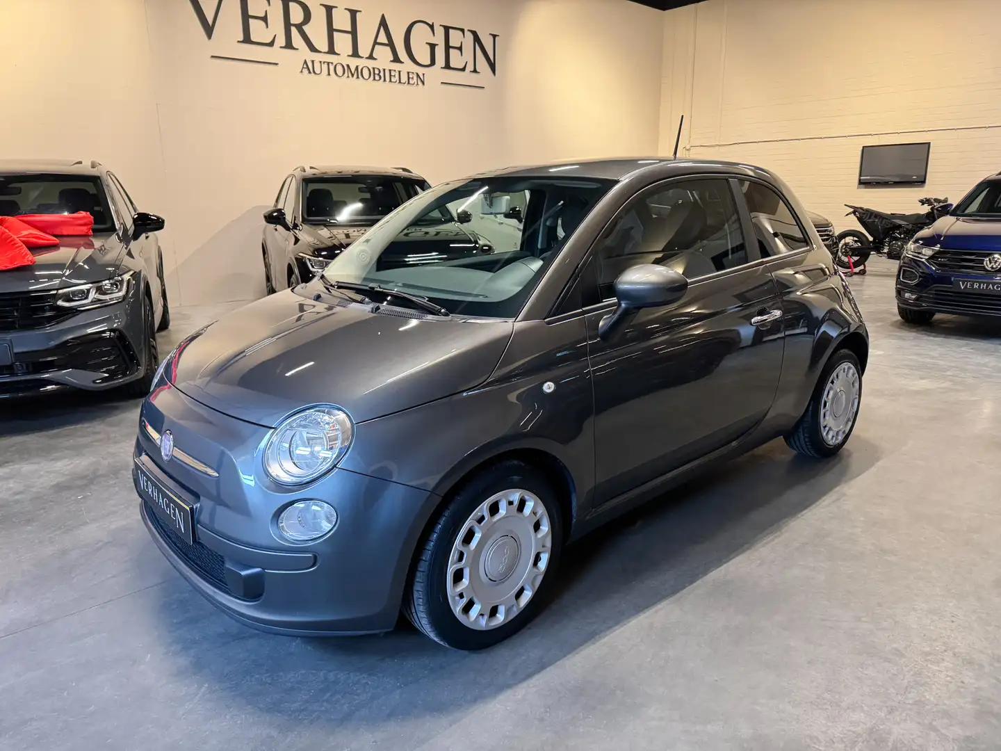 Fiat 500 1.0 TwinAir Pop Airco NL Auto Grijs - 1