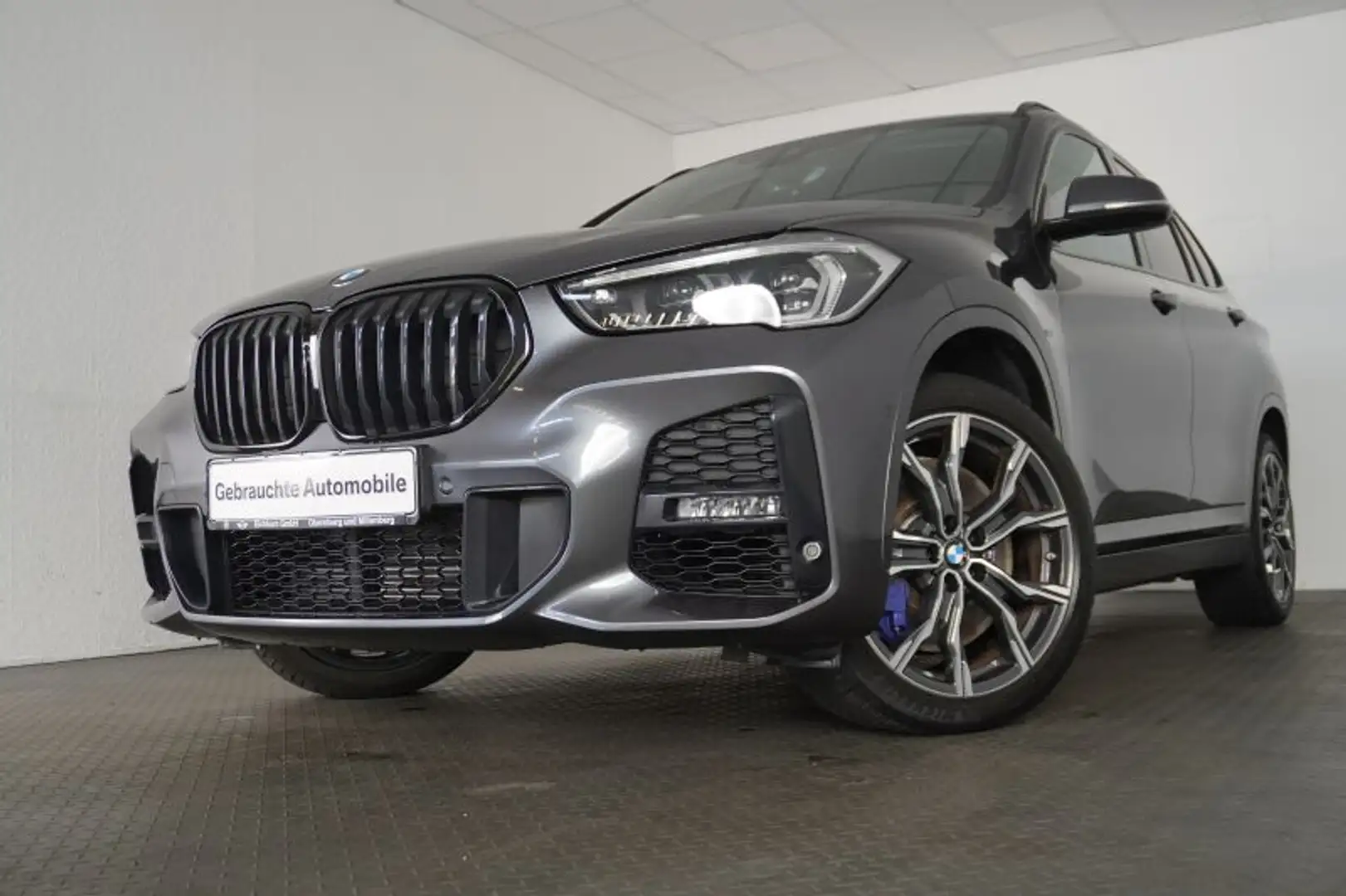BMW X1 xDrive20i M Sport NAVI.HUD.LEDER.AHK.PGSD.RFK Grau - 2