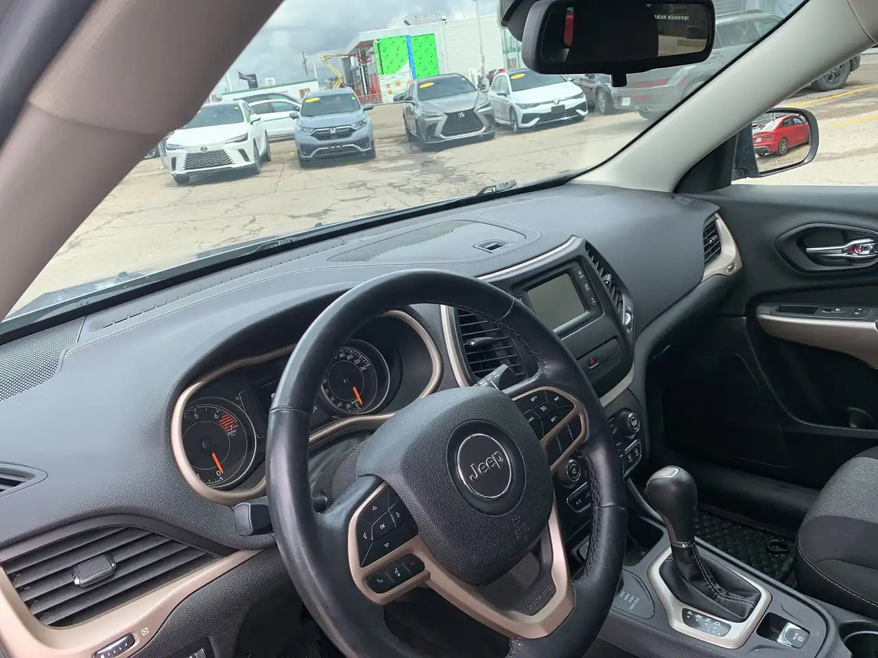 Jeep Cherokee fotografie Jeep Cherokee