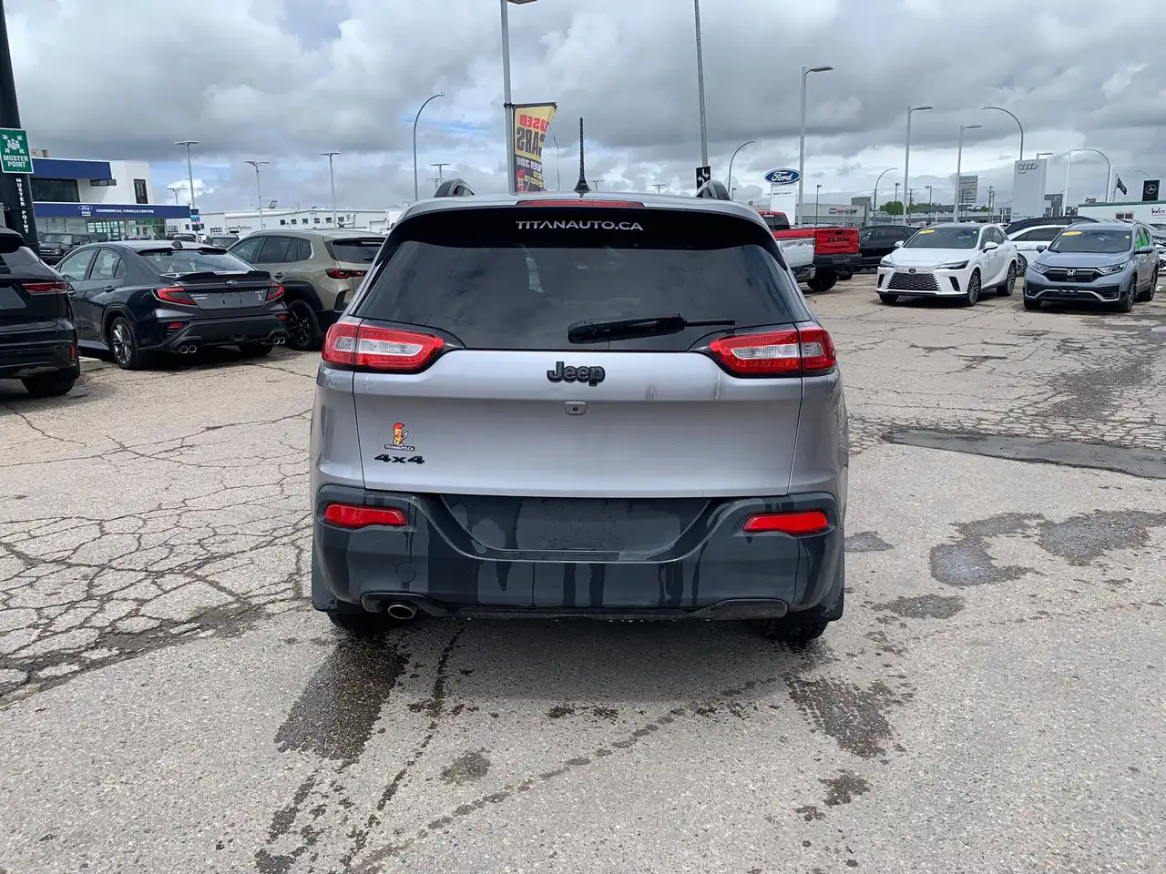 Jeep Cherokee fotografie Jeep Cherokee
