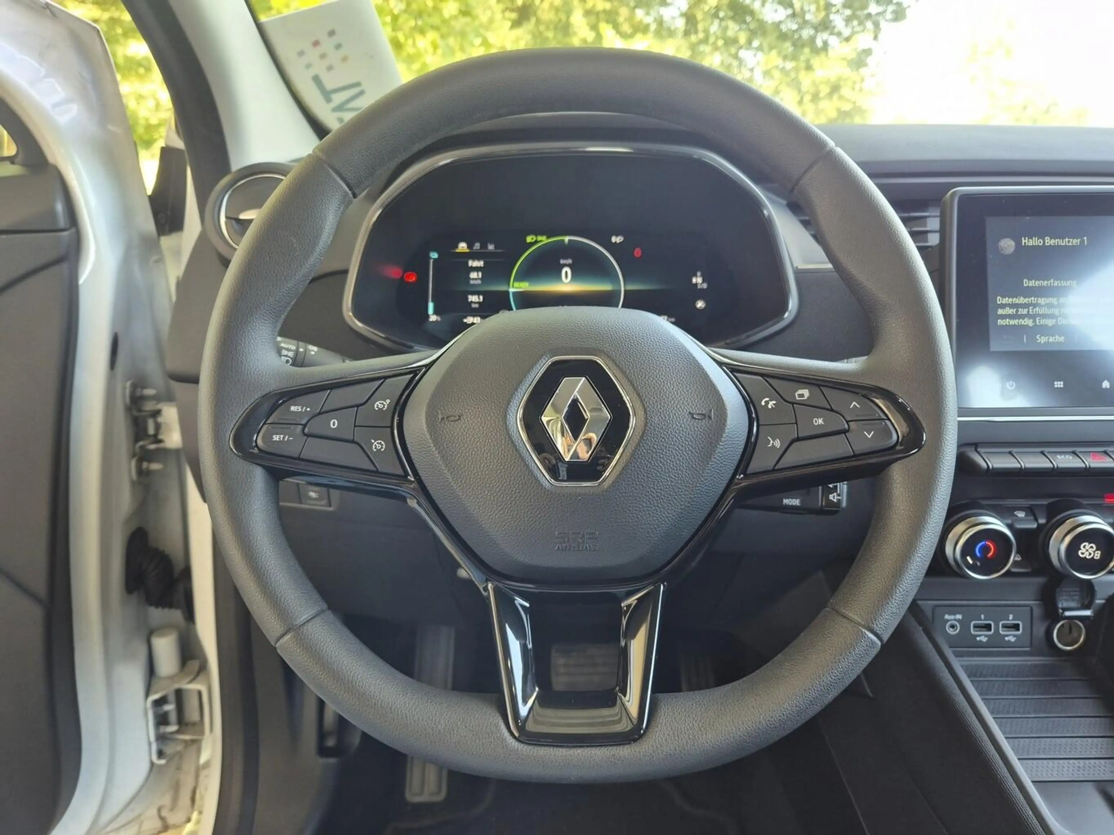 Renault ZOE ZE50 R110 Life Kauf-Bat LED CCS Temp CarPlay — photo 7