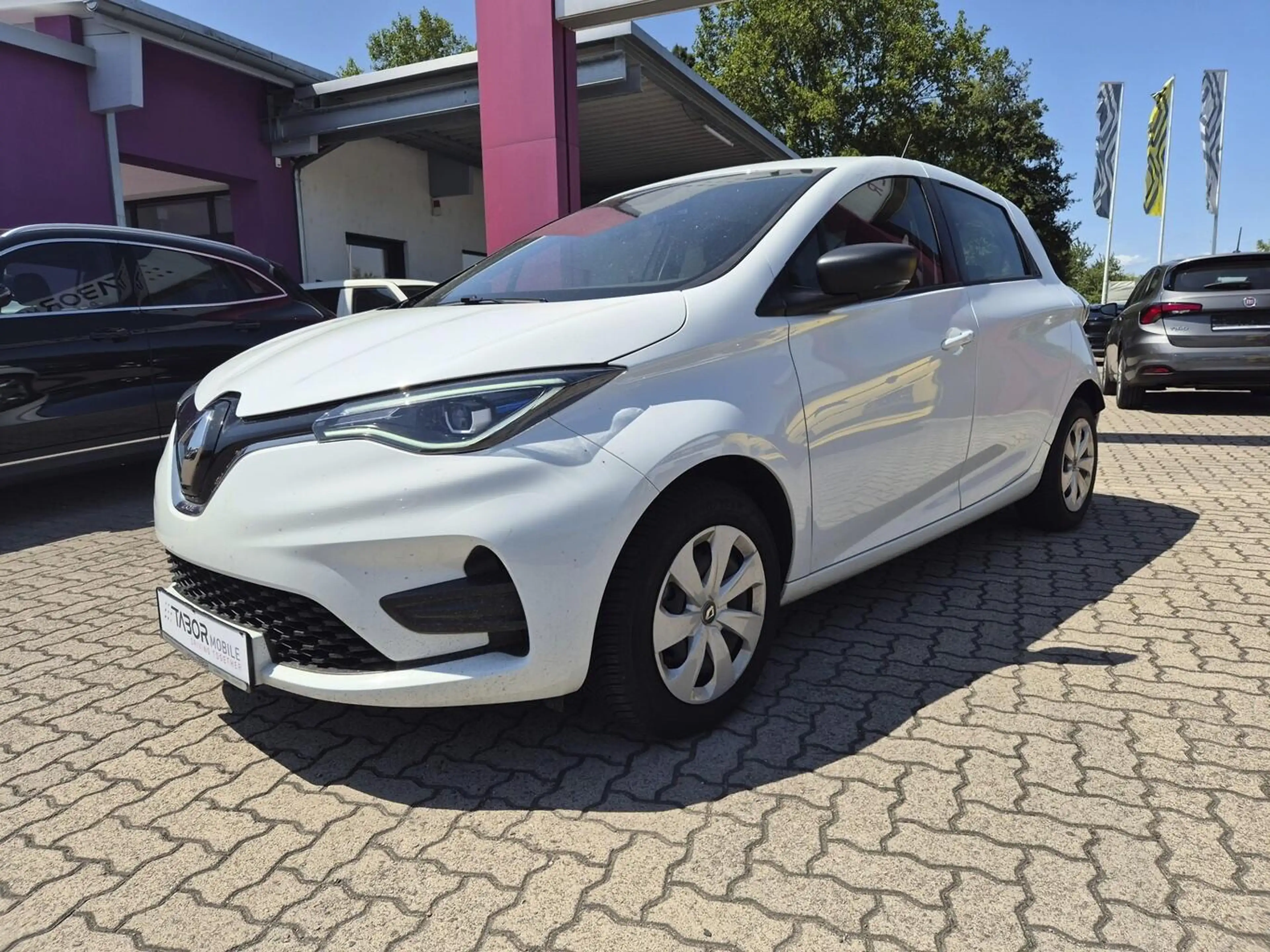 Renault ZOE ZE50 R110 Life Kauf-Bat LED CCS Temp CarPlay — photo 2