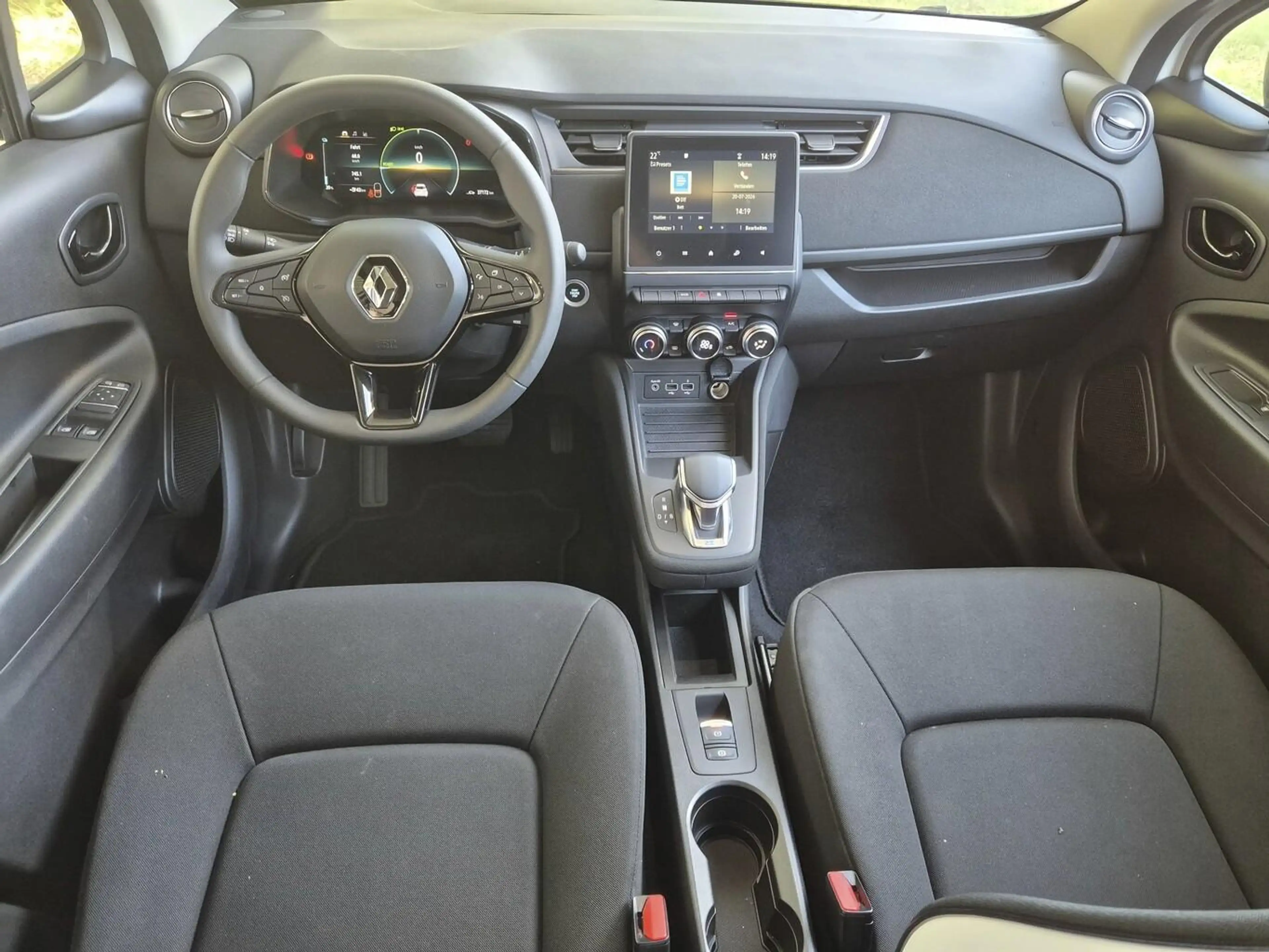 Renault ZOE ZE50 R110 Life Kauf-Bat LED CCS Temp CarPlay — photo 6