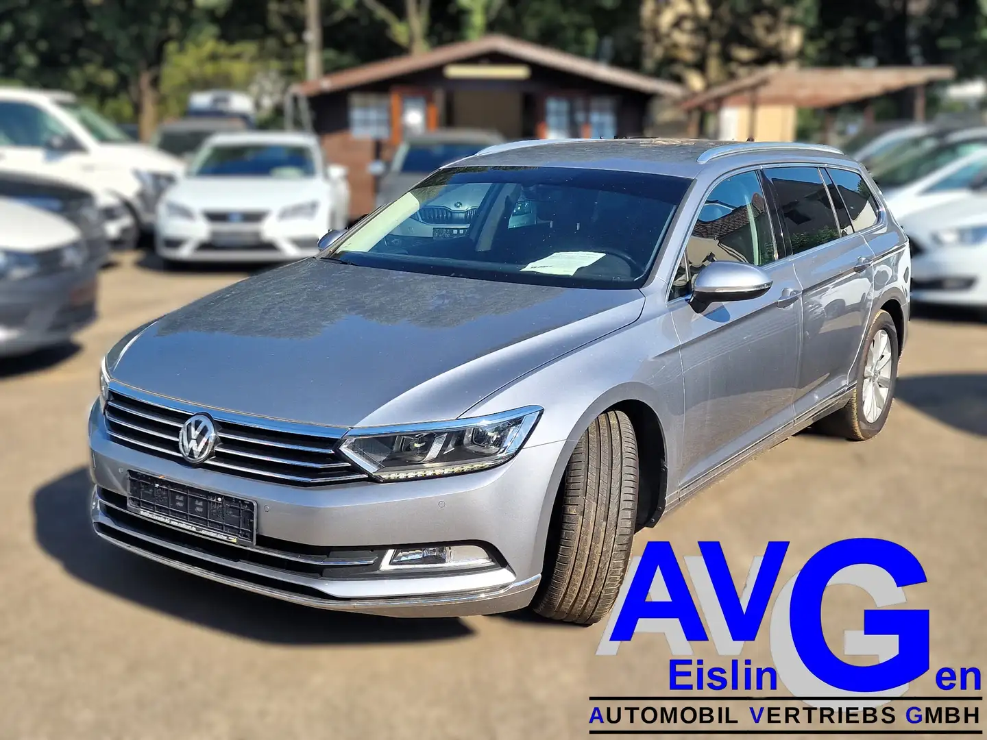 Volkswagen Passat Variant 2.0-TDI Highline FULL-LED*LEDER*ACC*Navi*AHK*PDC Grau - 1