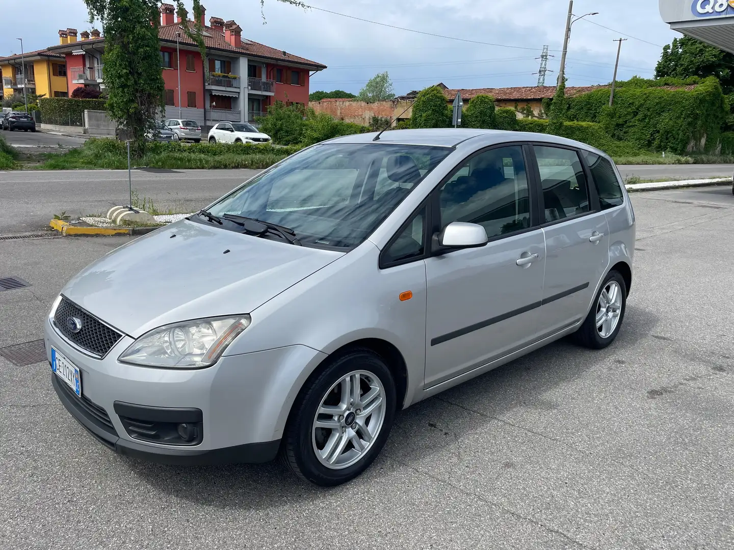 Ford Focus Focus C-Max 2.0 tdci Ghia 136cv Gris - 1