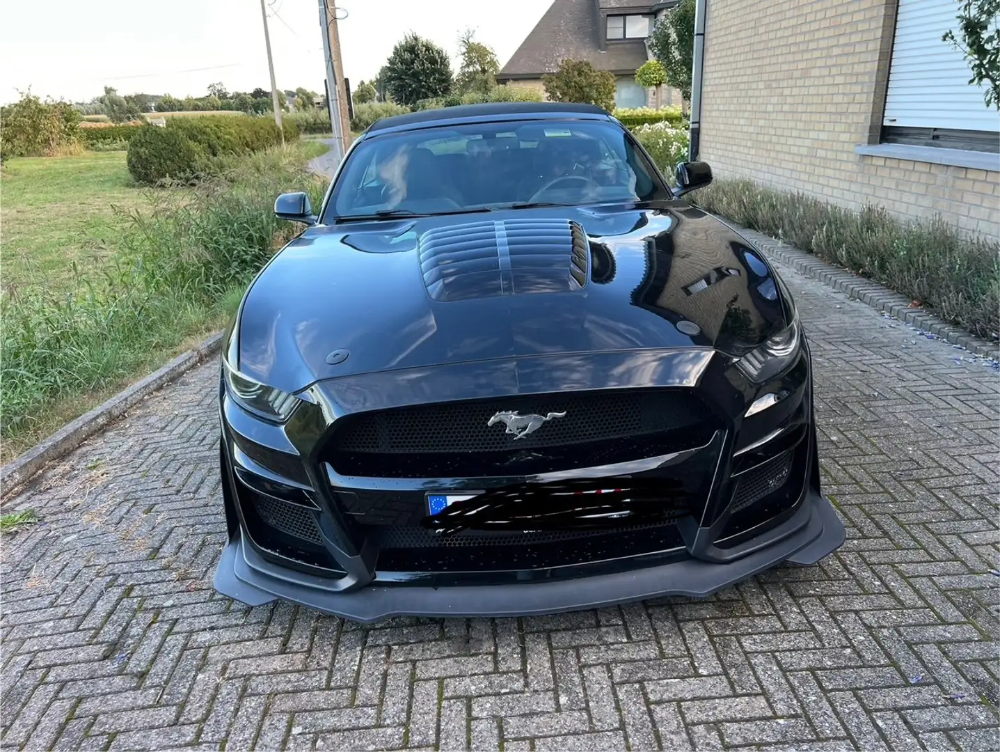 Ford Mustang Mustang Cabrio V6 3.7 Noir - 1