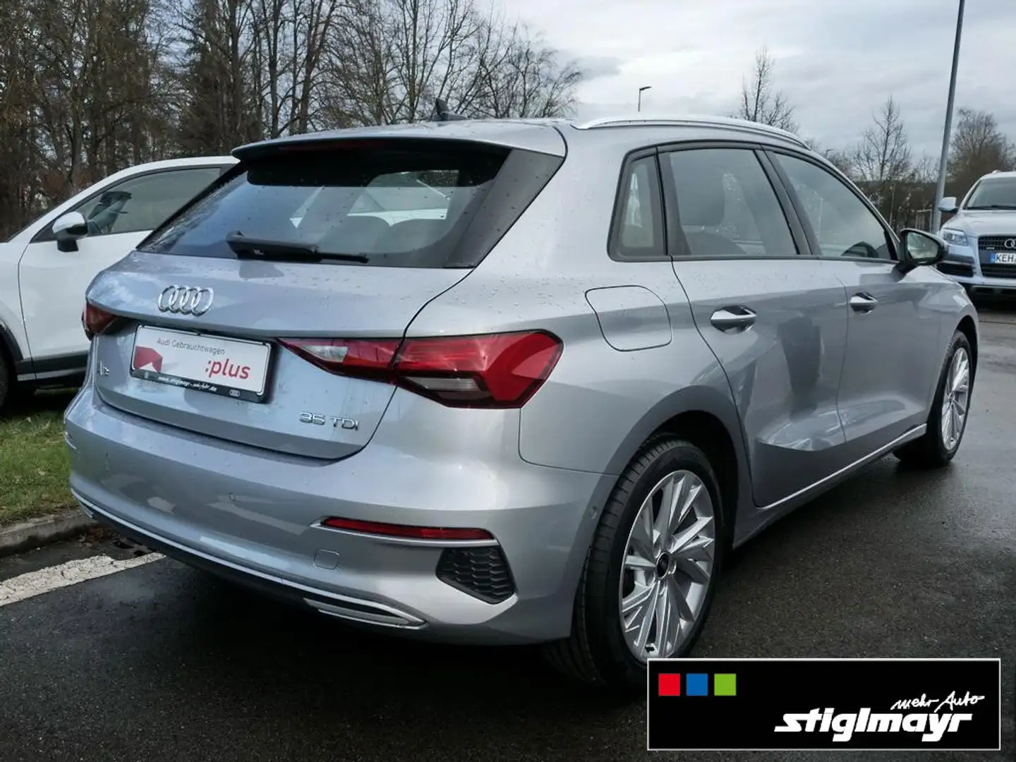 Audi A3 Advanced 35 TDI S-tronic KAMERA+VC Zilver - 2