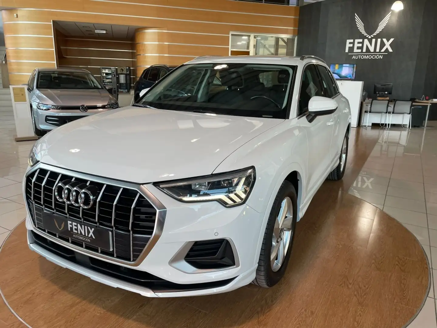 Audi Q3 35 TDI Advanced S tronic 110kW Weiß - 1