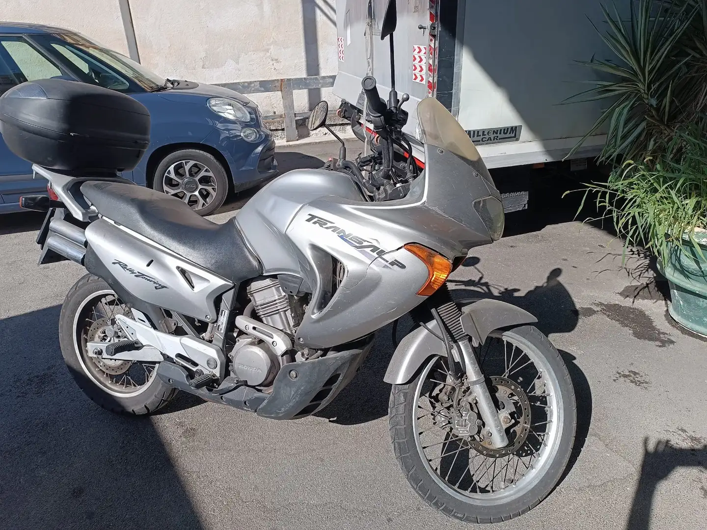 Honda XL 650 Transalp Gris - 1