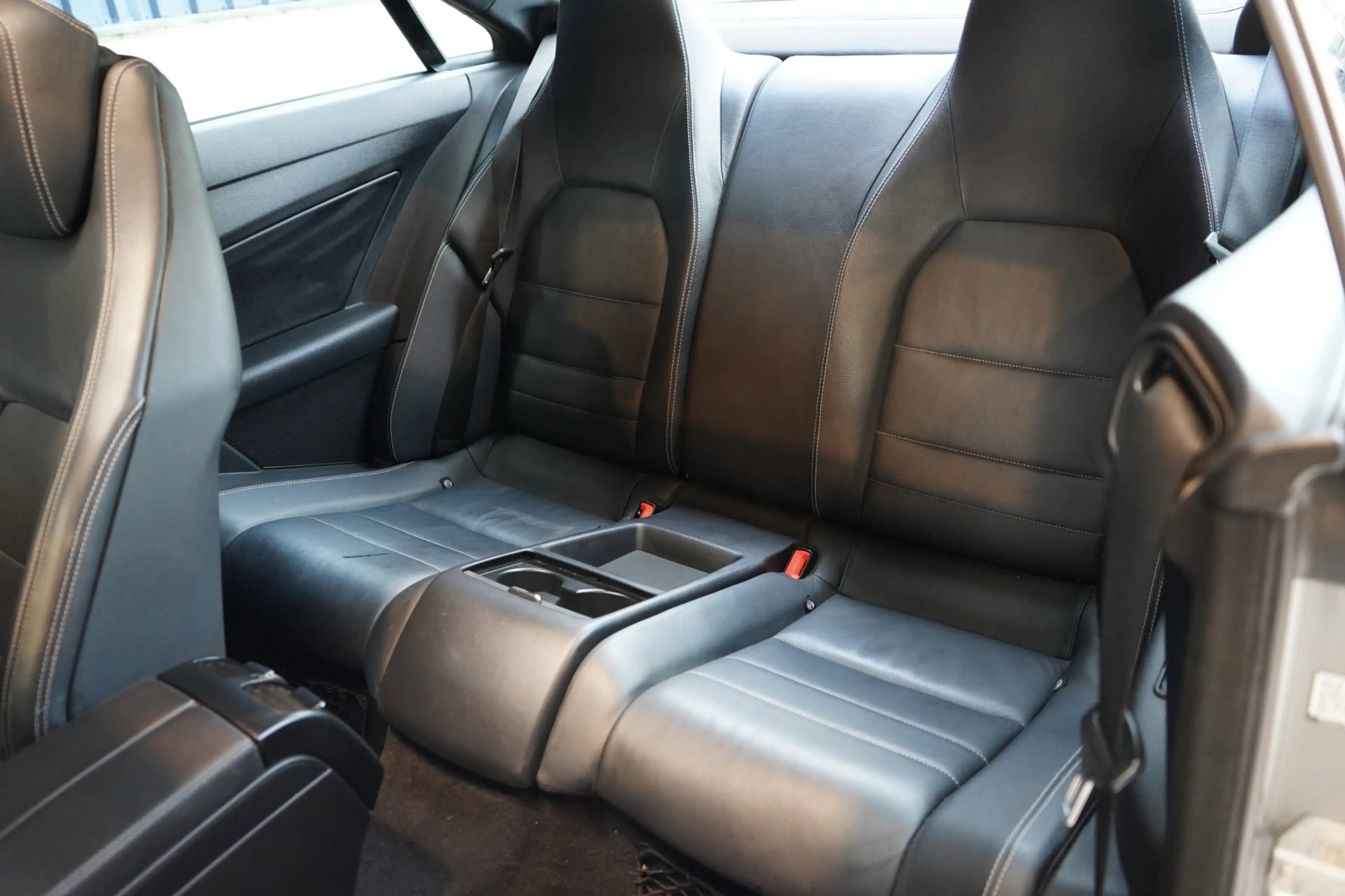 Mercedes-Benz E 350 Coupé CGI Elegance | AUTO. | CRUISE | PDC | STOELV — photo 21