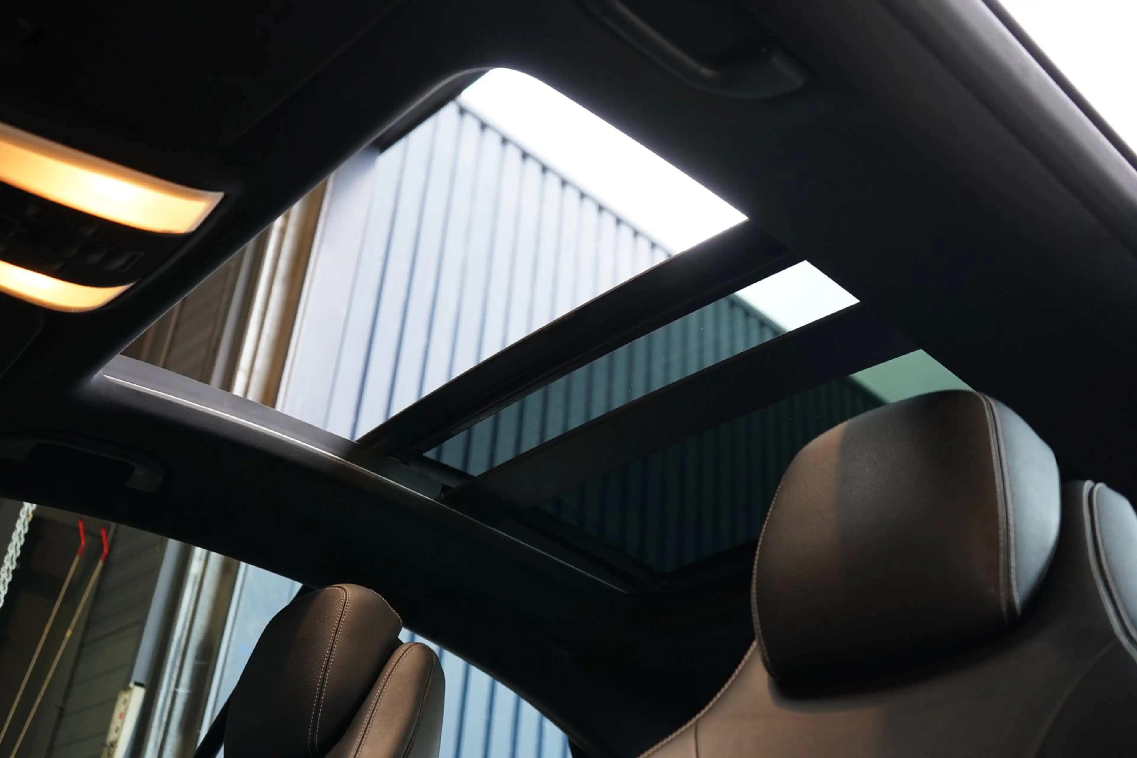 Mercedes-Benz E 350 Coupé CGI Elegance | AUTO. | CRUISE | PDC | STOELV — photo 23