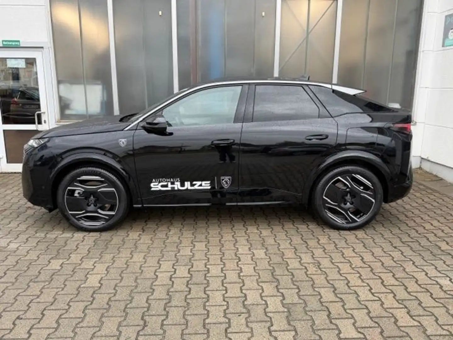 Peugeot 3008 Elektro 230 Long Range GT (K) Schwarz - 2