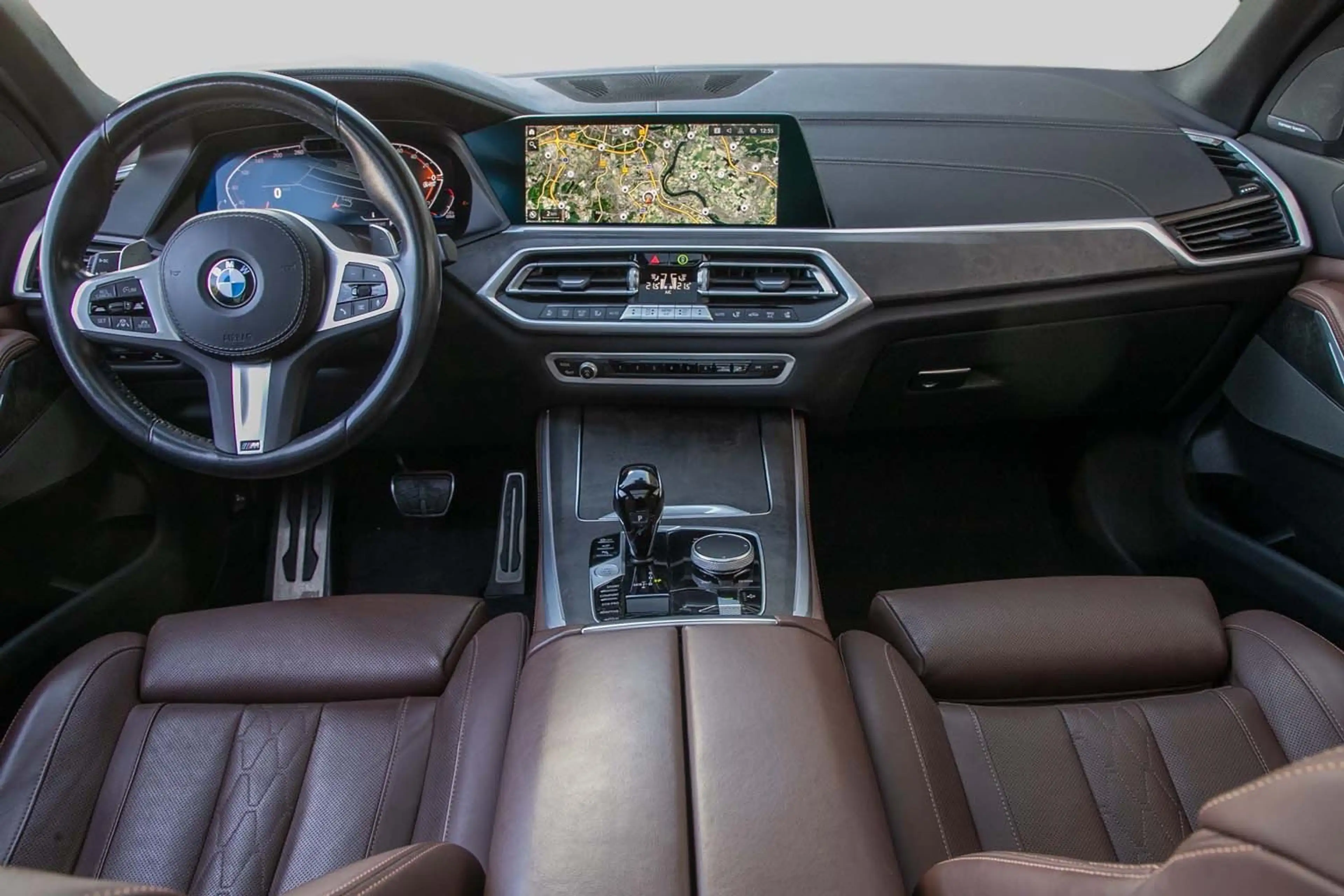 BMW X5 xDrive40d M Sportpaket Pano 3.Sitz HUD 2Achs — photo 5