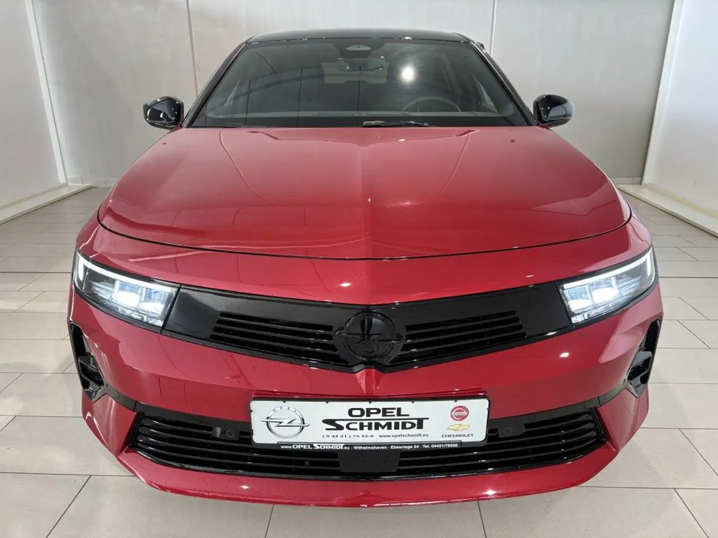 Opel Astra 1.2 Turbo GS Rot - 2