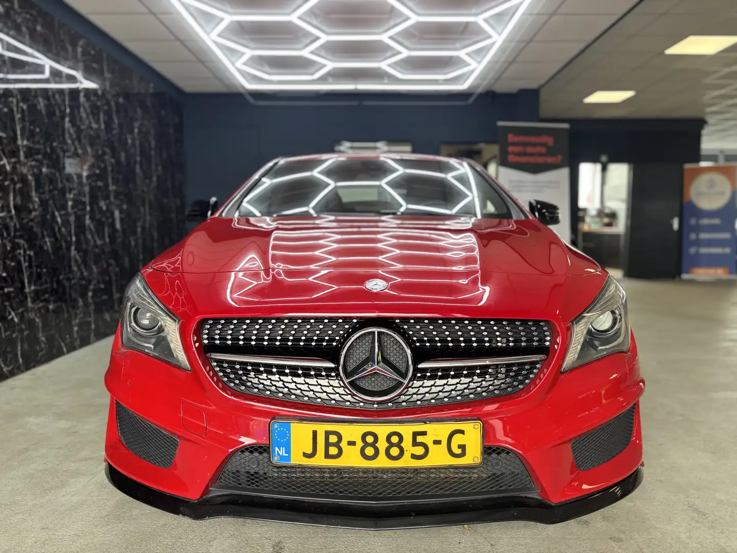 Mercedes-Benz CLA 180 Ambition Piros - 2