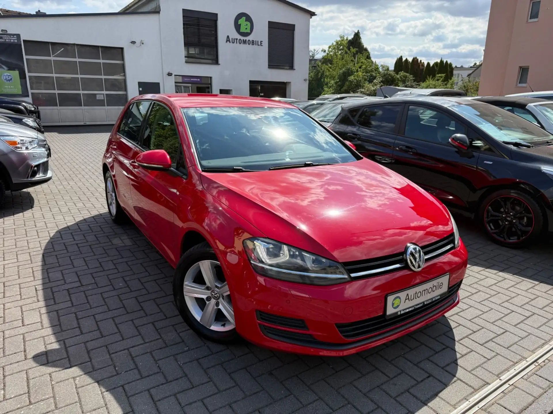 volkswagen golf VII Lim. Comfortline BMT*KLIMAA.*PDC*XENON 